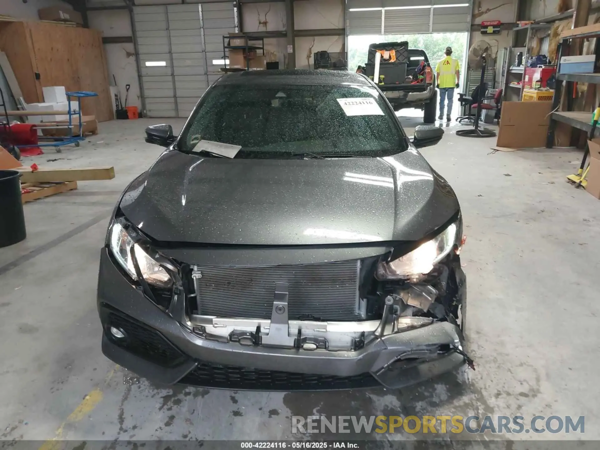 12 Photograph of a damaged car SHHFK7H6XKU201672 HONDA CIVIC 2019