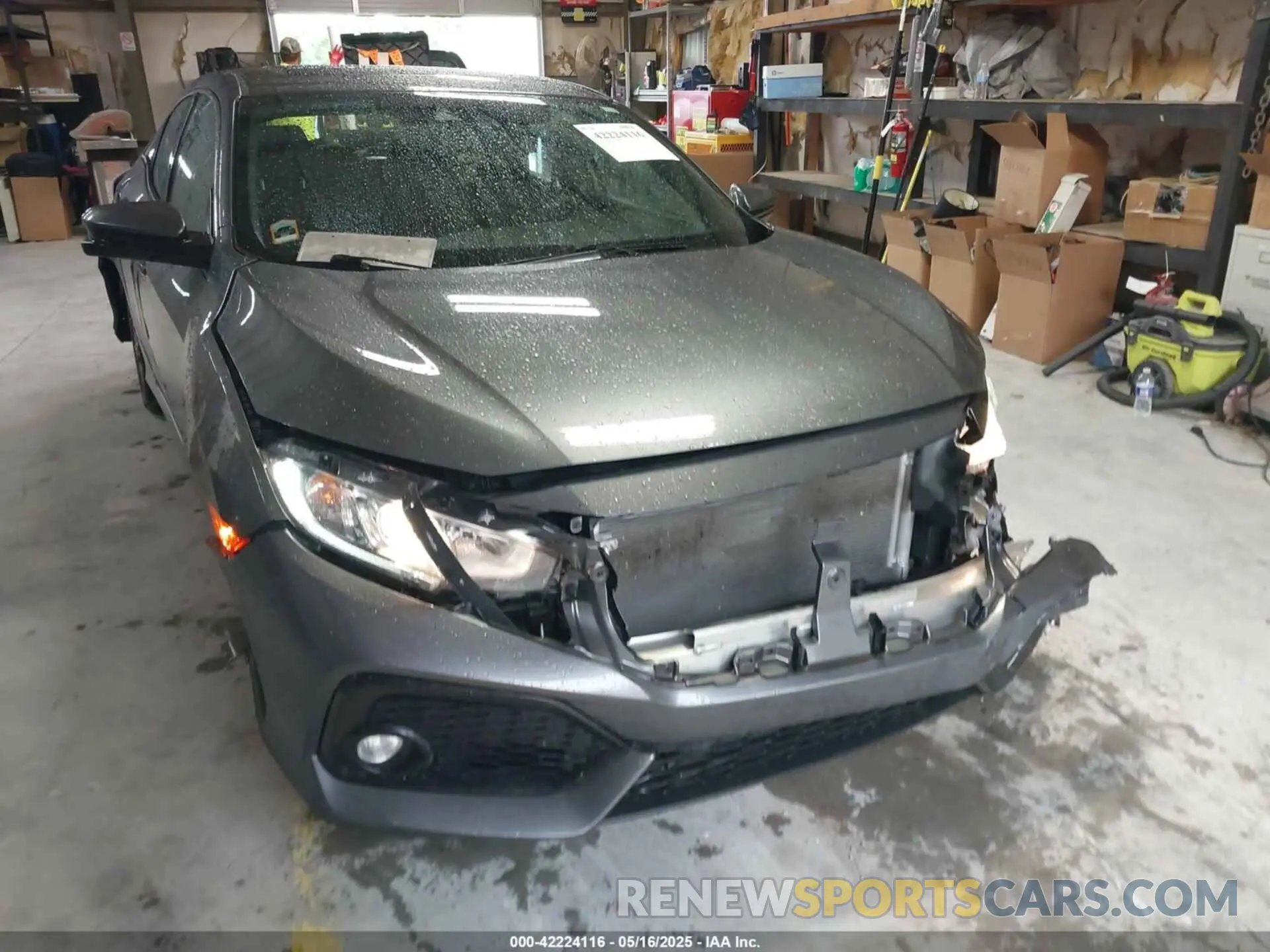 18 Photograph of a damaged car SHHFK7H6XKU201672 HONDA CIVIC 2019