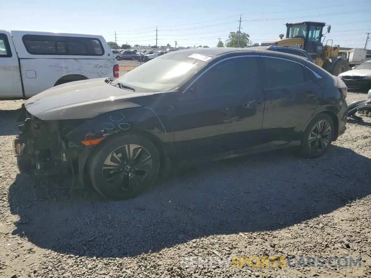 1 Photograph of a damaged car SHHFK7H6XKU405842 HONDA CIVIC 2019