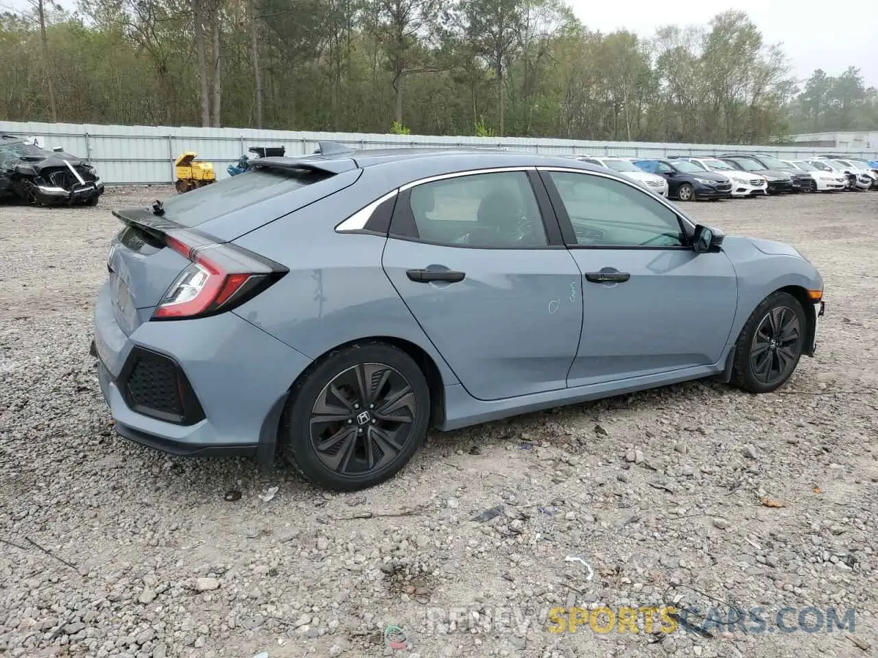 3 Photograph of a damaged car SHHFK7H6XKU409020 HONDA CIVIC 2019