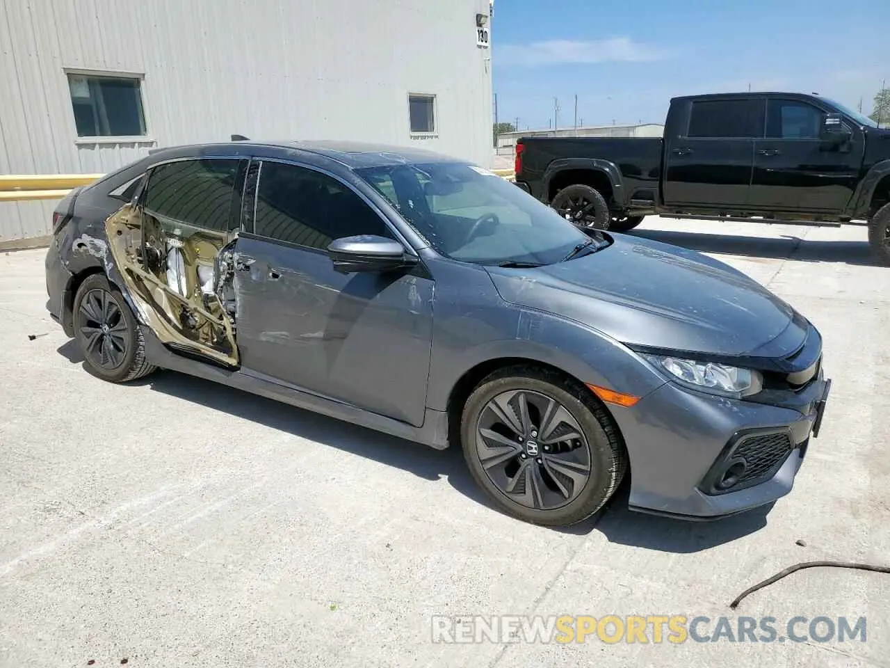 4 Photograph of a damaged car SHHFK7H80KU206915 HONDA CIVIC 2019