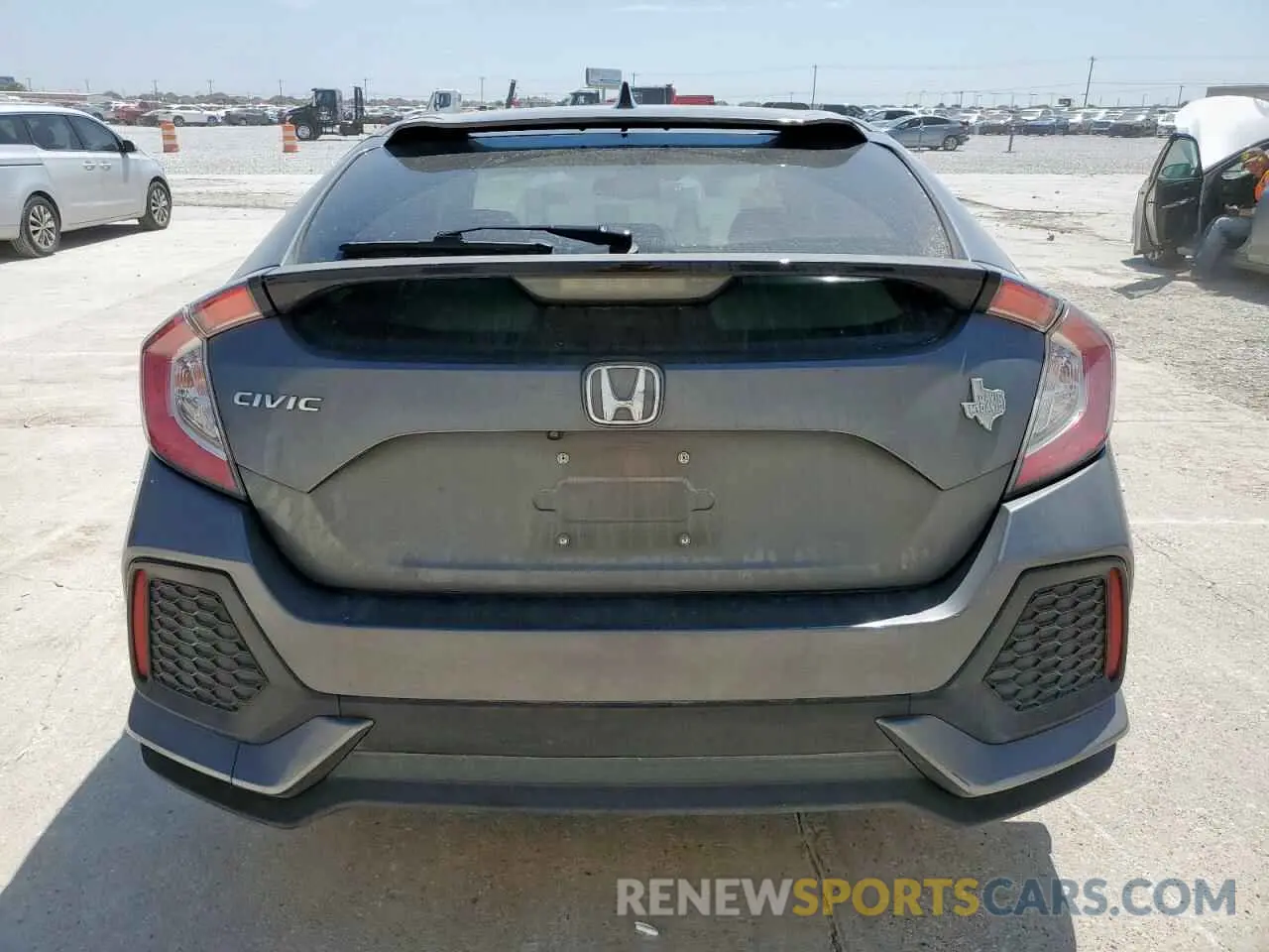 6 Photograph of a damaged car SHHFK7H80KU206915 HONDA CIVIC 2019