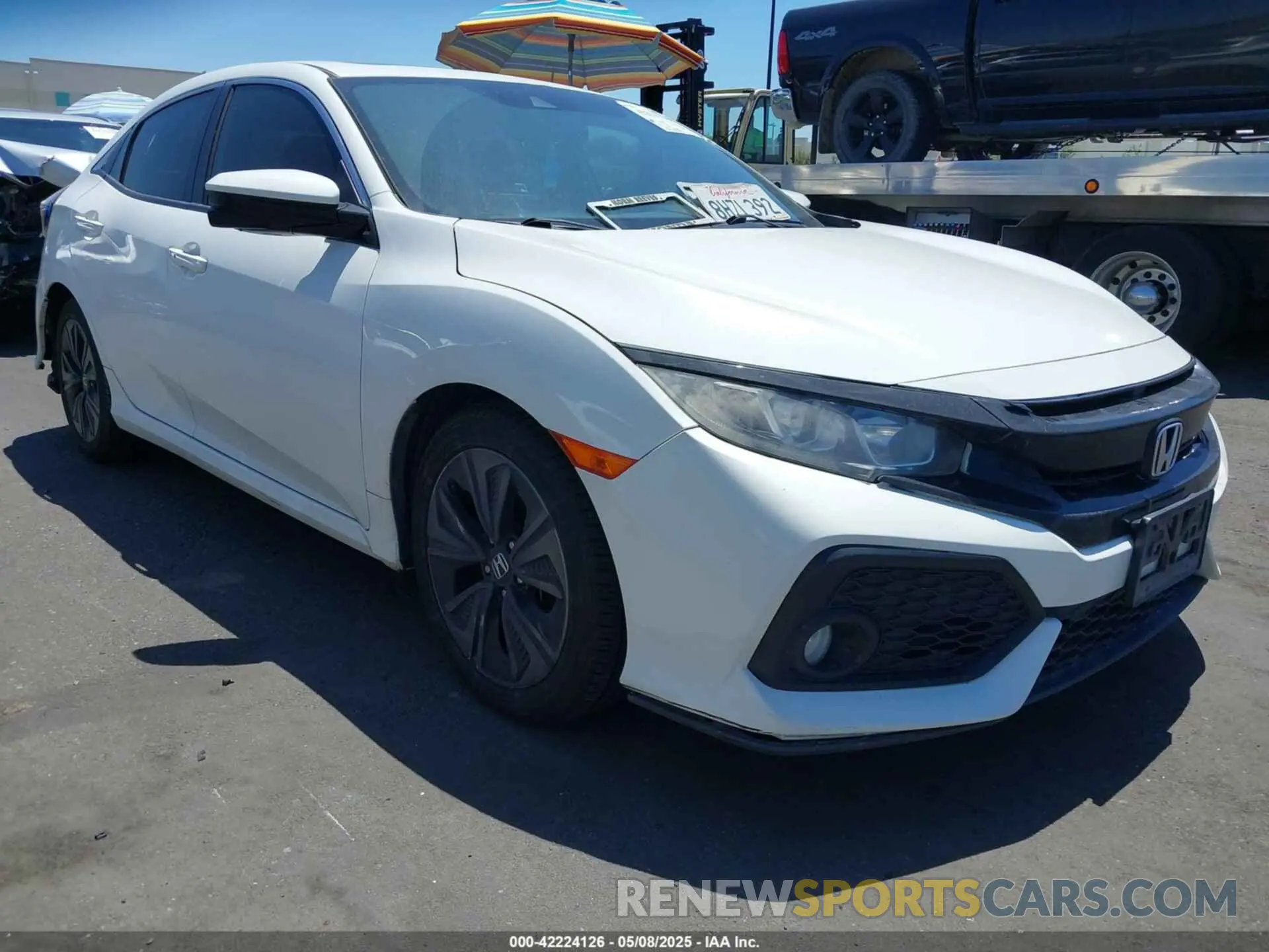 1 Photograph of a damaged car SHHFK7H85KU405751 HONDA CIVIC 2019