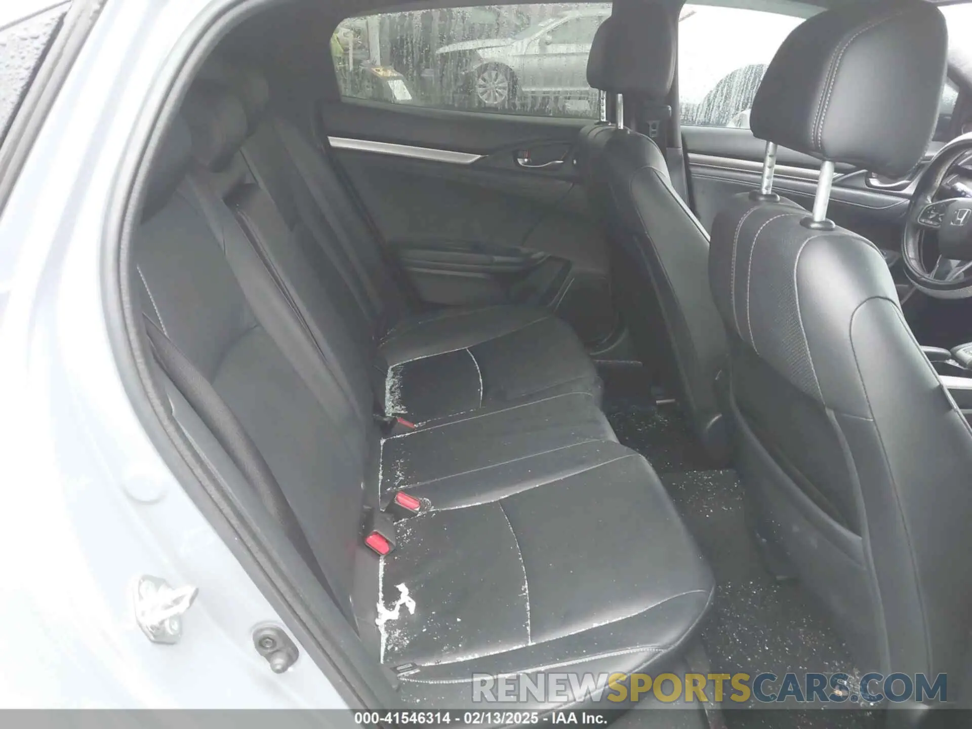 8 Photograph of a damaged car SHHFK7H89KU422603 HONDA CIVIC 2019
