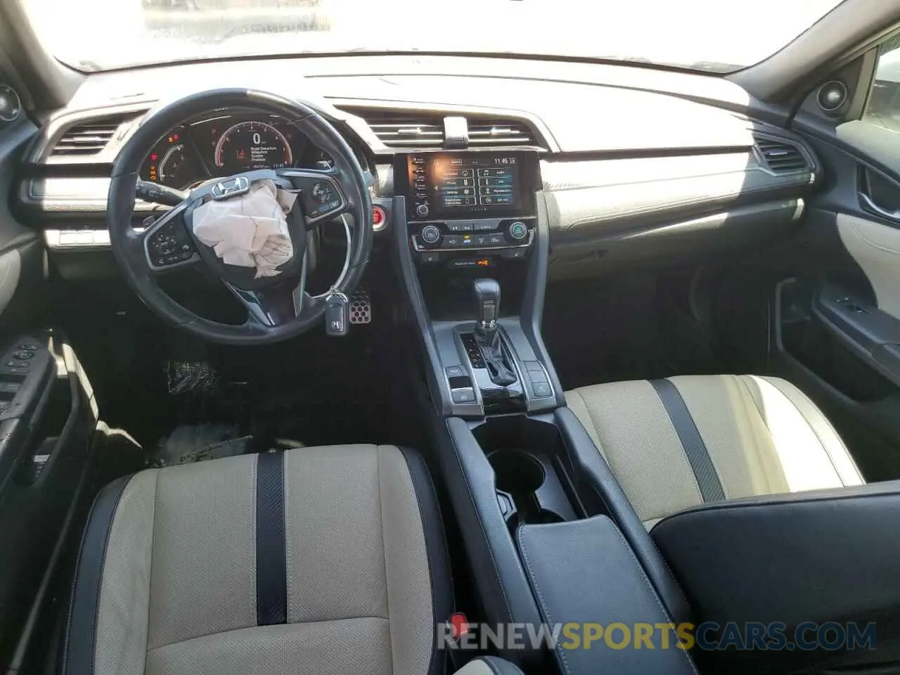 8 Photograph of a damaged car SHHFK7H93KU226133 HONDA CIVIC 2019