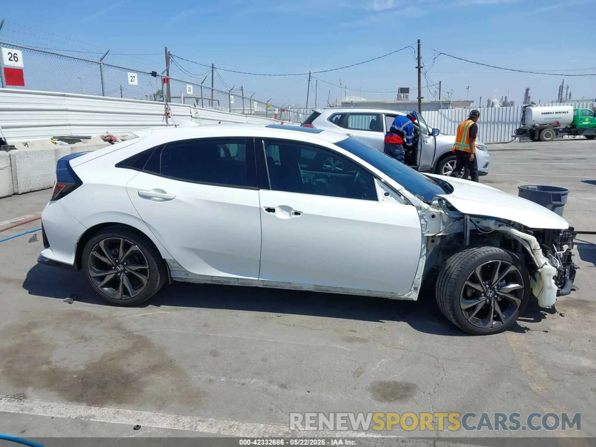 14 Photograph of a damaged car SHHFK7H93KU404445 HONDA CIVIC 2019