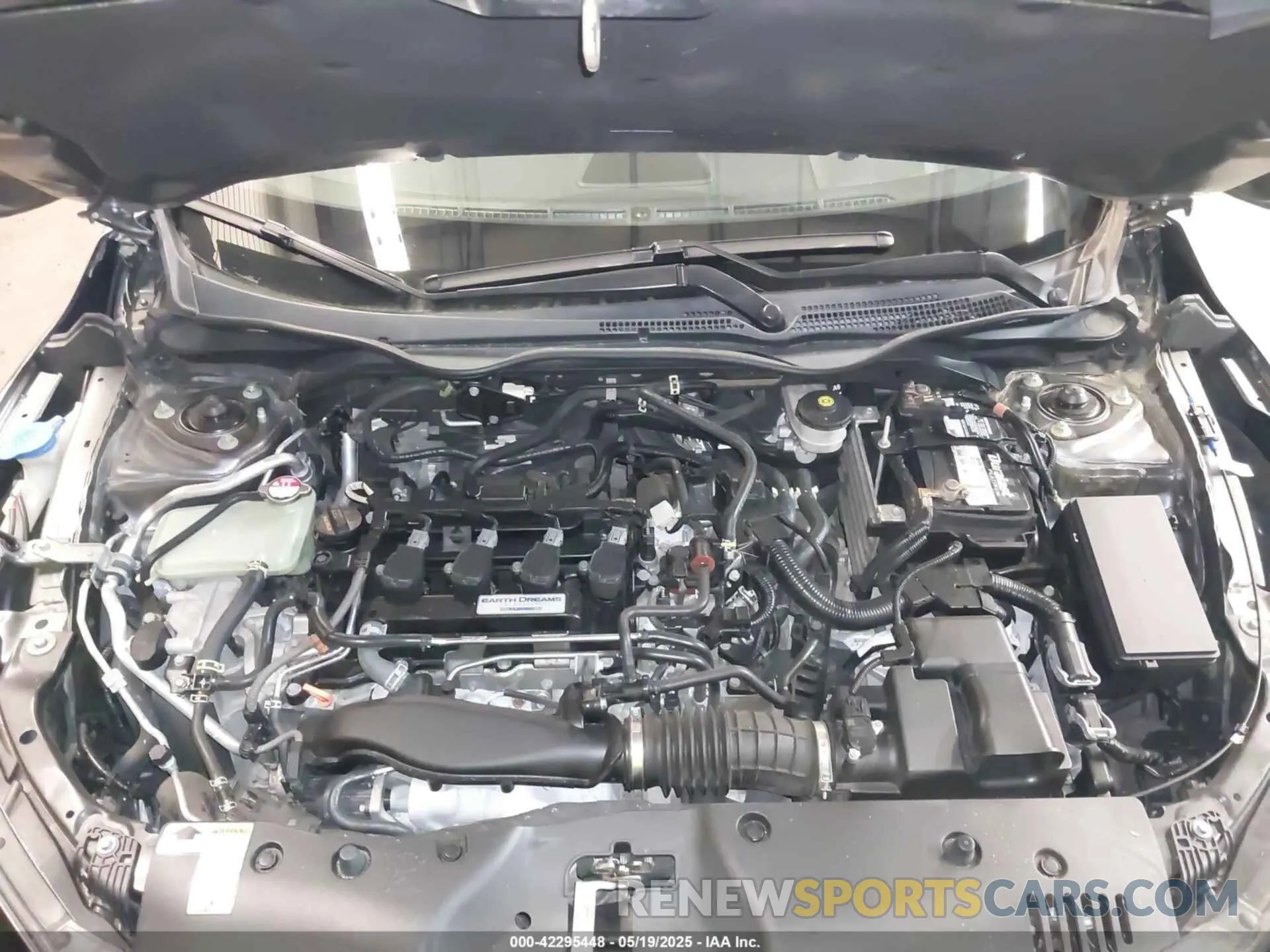 10 Photograph of a damaged car SHHFK7H94KU400341 HONDA CIVIC 2019