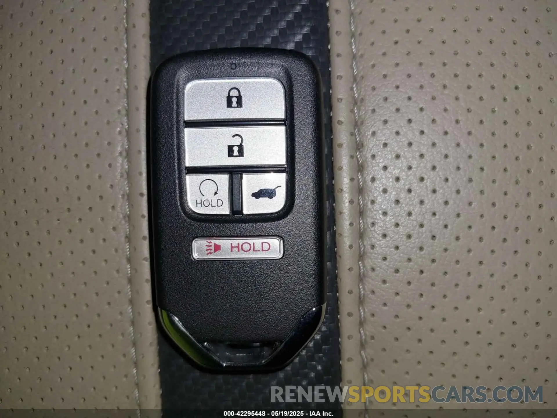 11 Photograph of a damaged car SHHFK7H94KU400341 HONDA CIVIC 2019
