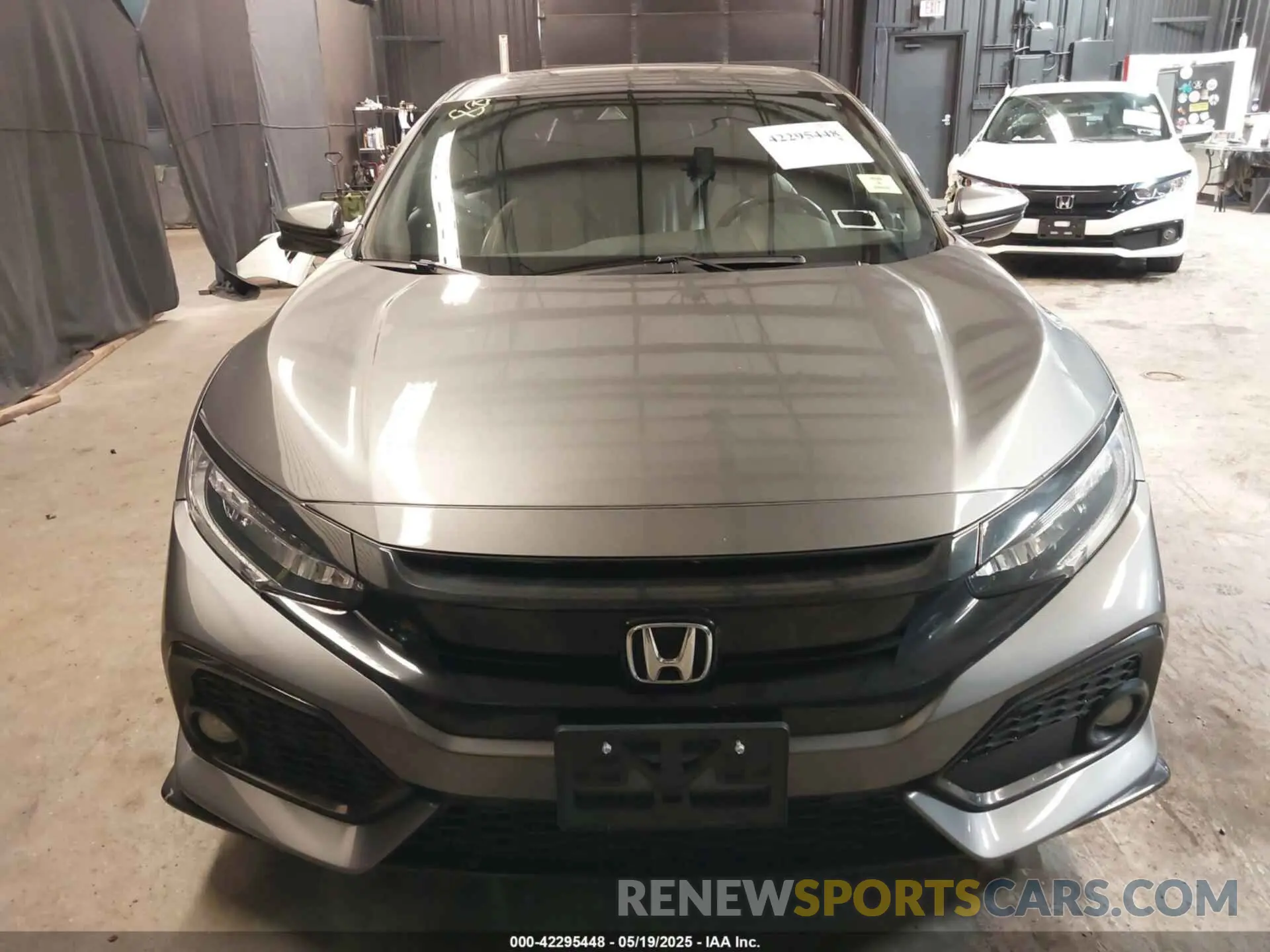 12 Photograph of a damaged car SHHFK7H94KU400341 HONDA CIVIC 2019