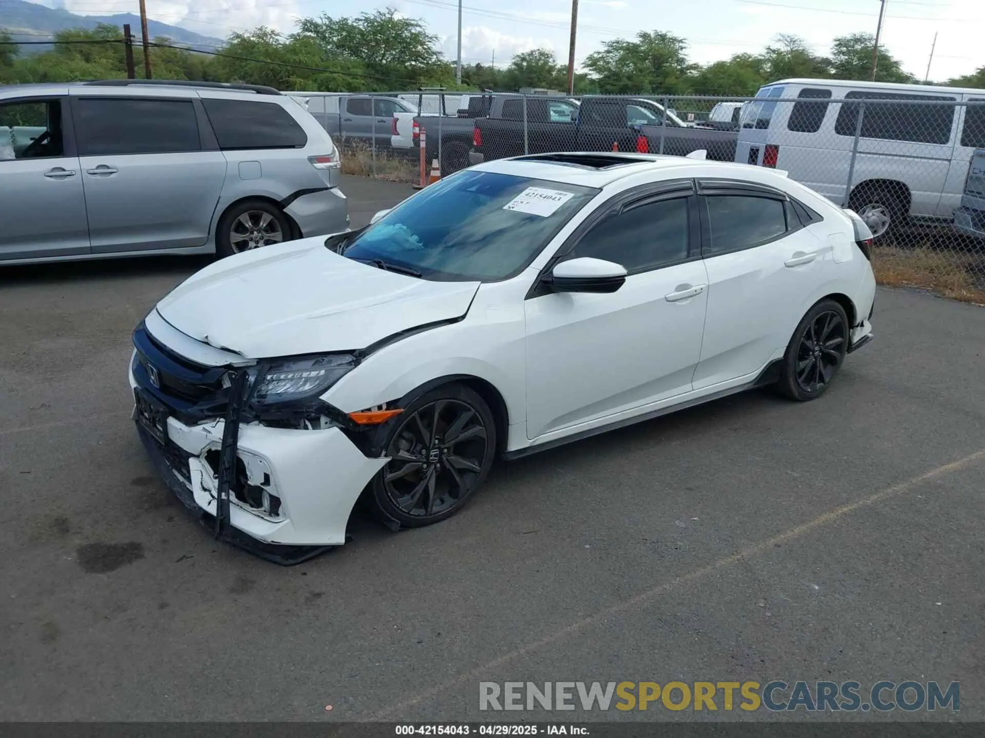 2 Photograph of a damaged car SHHFK7H94KU415678 HONDA CIVIC 2019