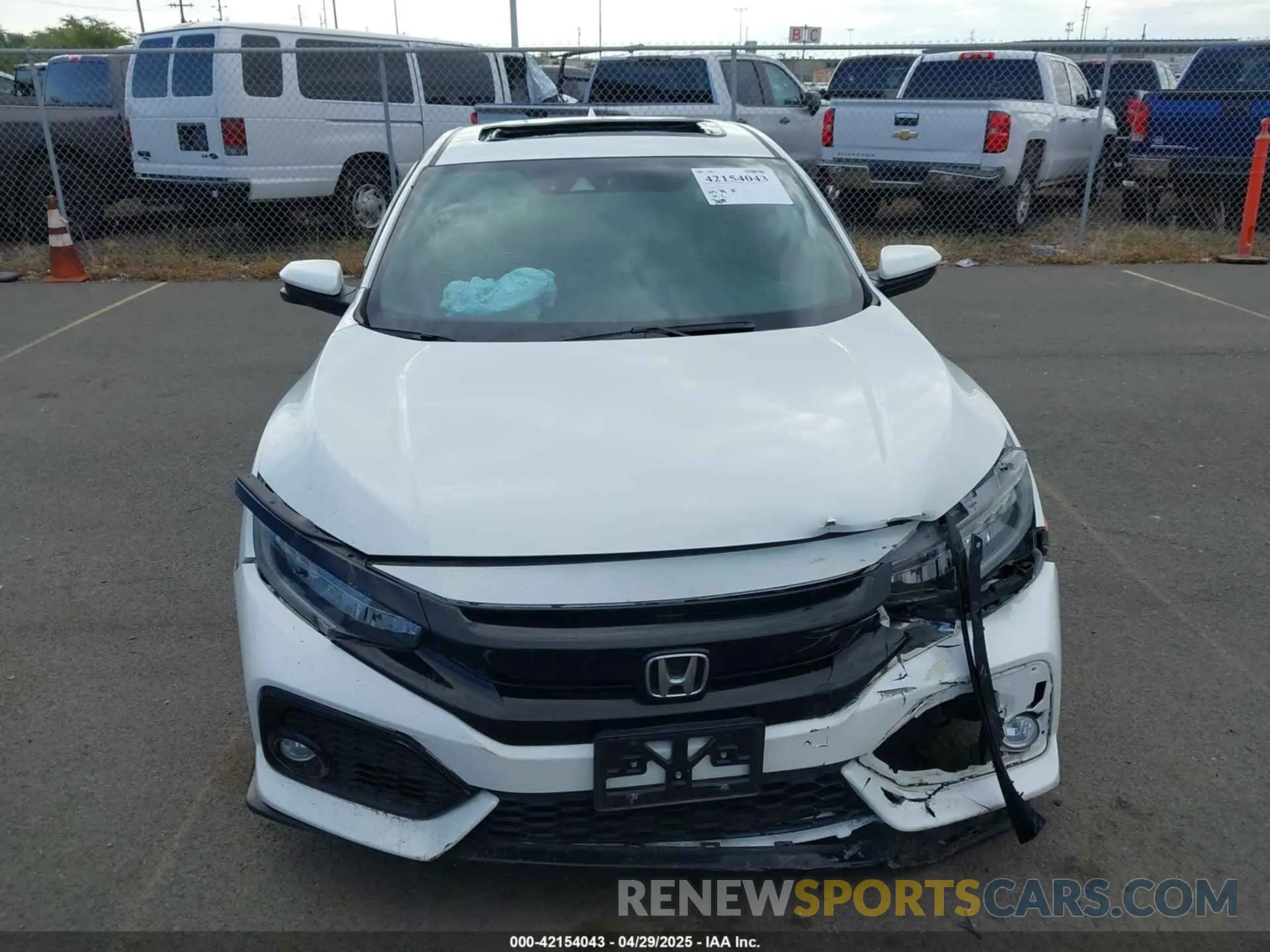 6 Photograph of a damaged car SHHFK7H94KU415678 HONDA CIVIC 2019