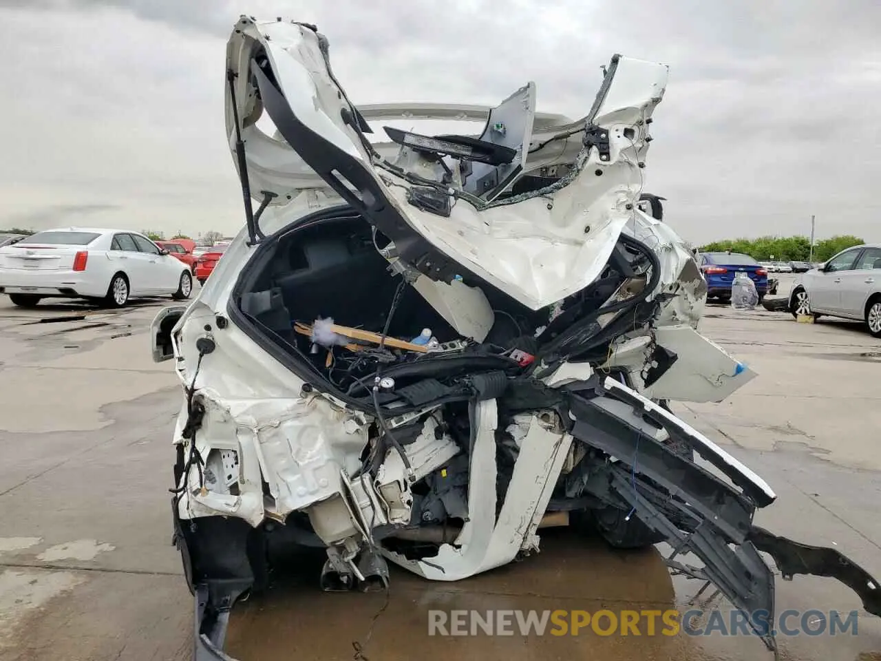 6 Photograph of a damaged car SHHFK7H95KU221631 HONDA CIVIC 2019