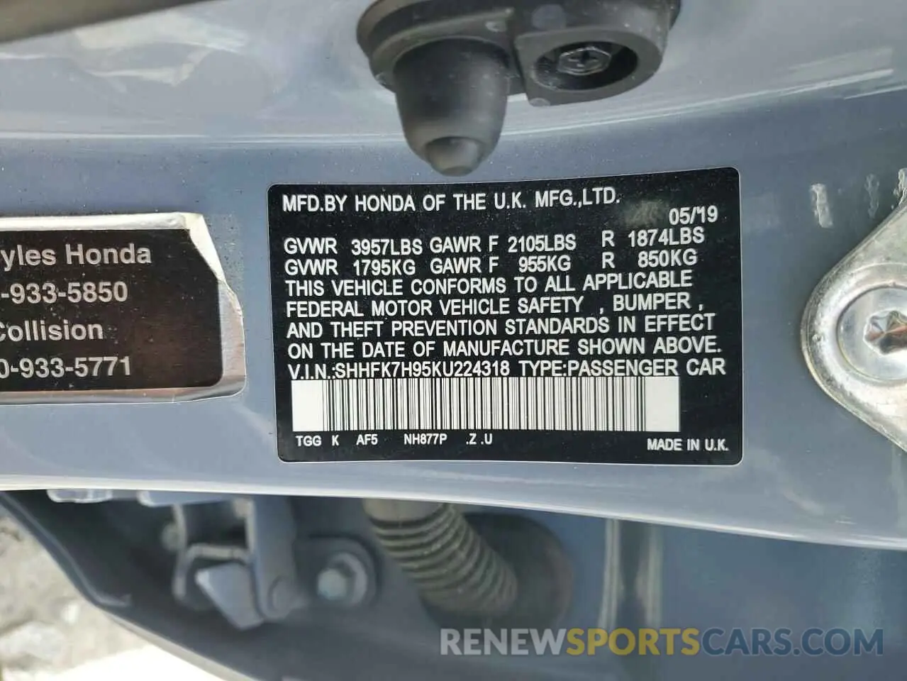 12 Photograph of a damaged car SHHFK7H95KU224318 HONDA CIVIC 2019