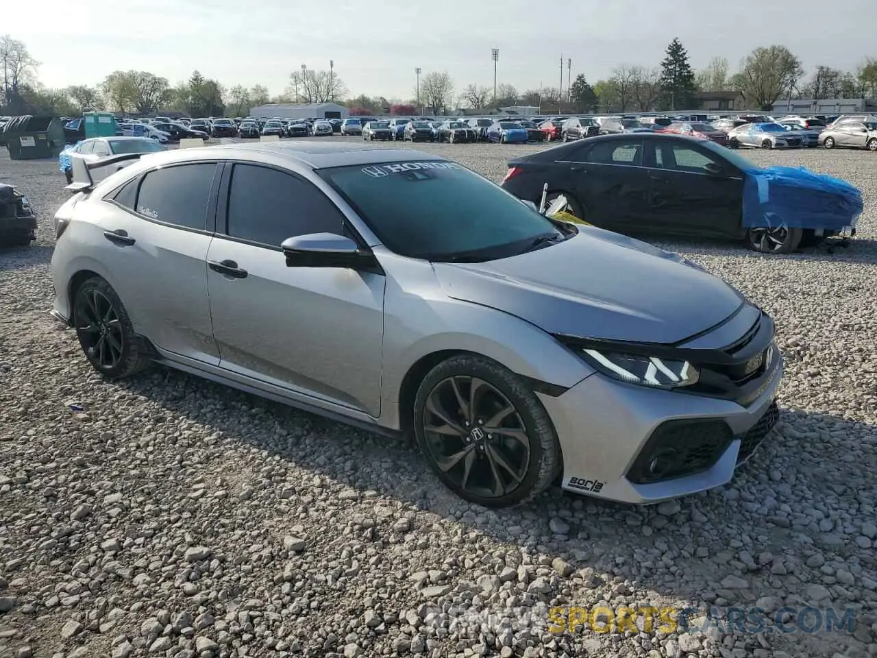 4 Photograph of a damaged car SHHFK7H96KU223923 HONDA CIVIC 2019