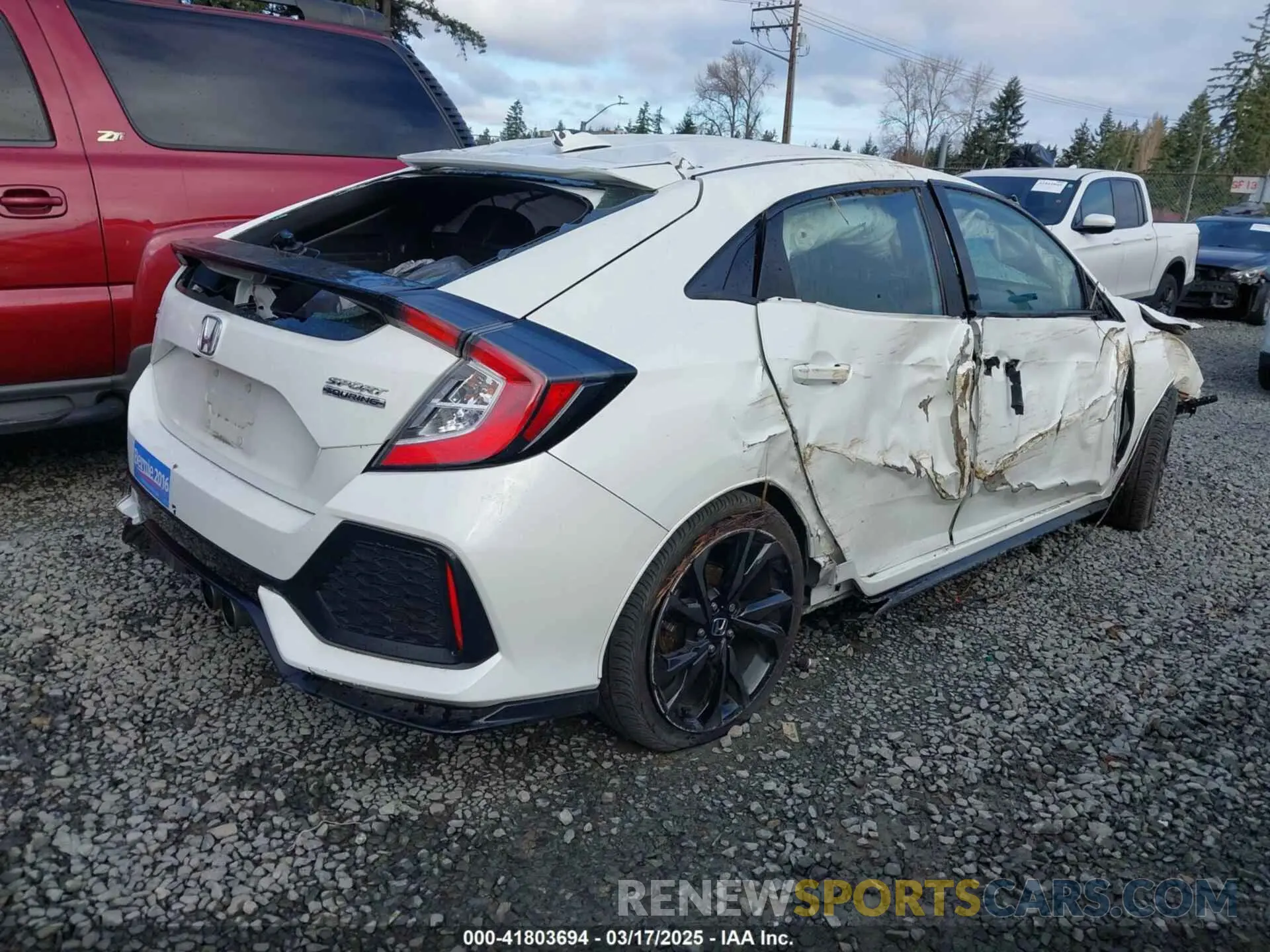 4 Photograph of a damaged car SHHFK7H98KU408264 HONDA CIVIC 2019