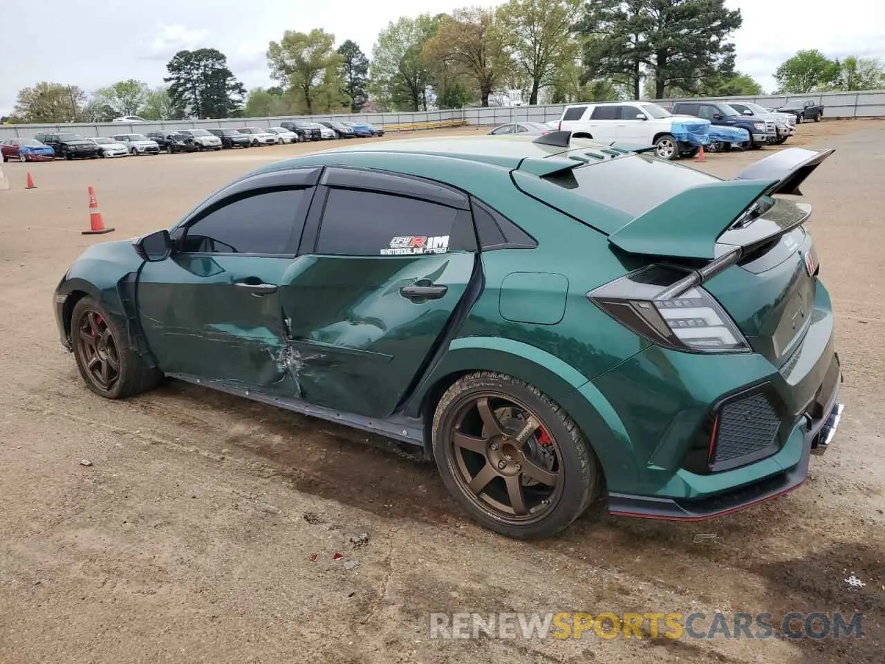 2 Photograph of a damaged car SHHFK8G74KU201117 HONDA CIVIC 2019