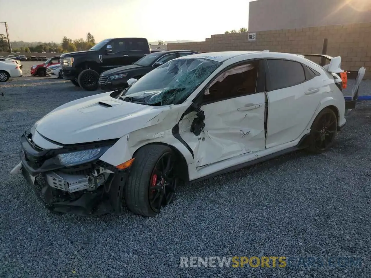 1 Photograph of a damaged car SHHFK8G76KU206173 HONDA CIVIC 2019