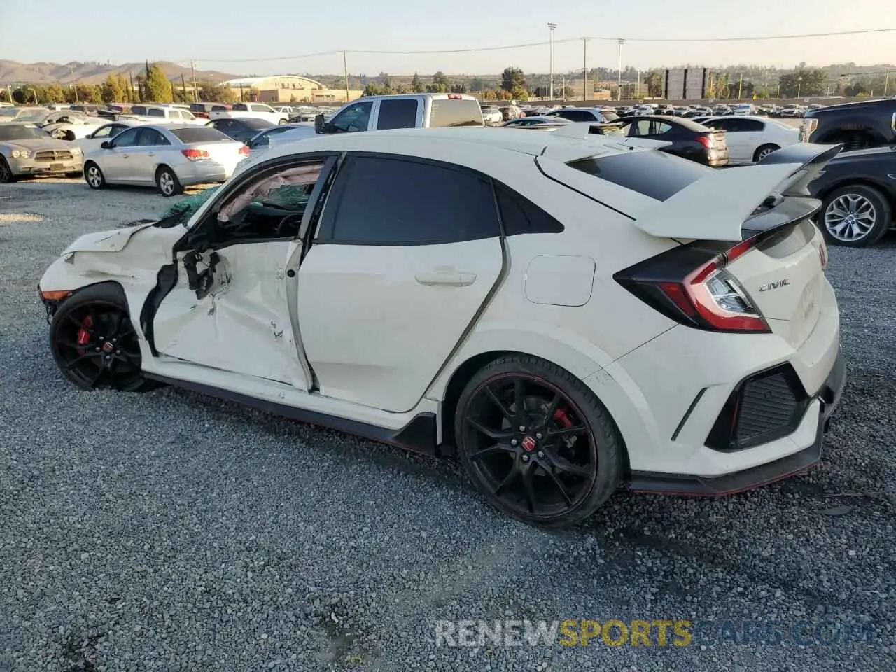 2 Photograph of a damaged car SHHFK8G76KU206173 HONDA CIVIC 2019