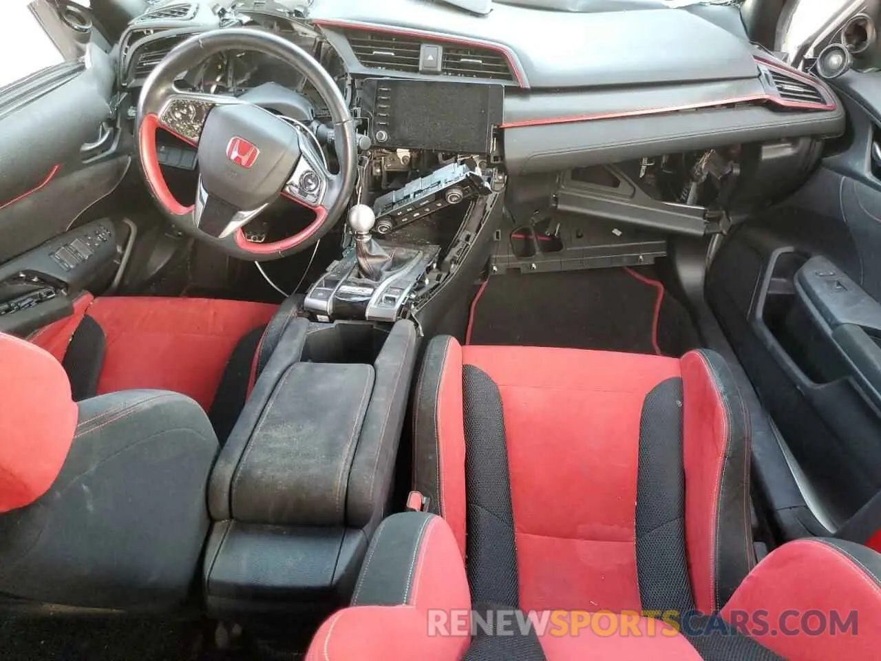 8 Photograph of a damaged car SHHFK8G76KU206173 HONDA CIVIC 2019