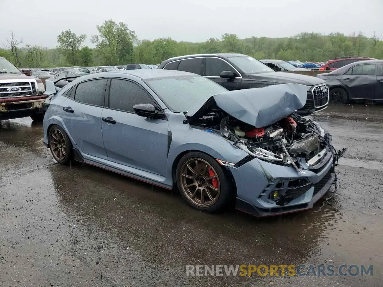 4 Photograph of a damaged car SHHFK8G77KU206067 HONDA CIVIC 2019