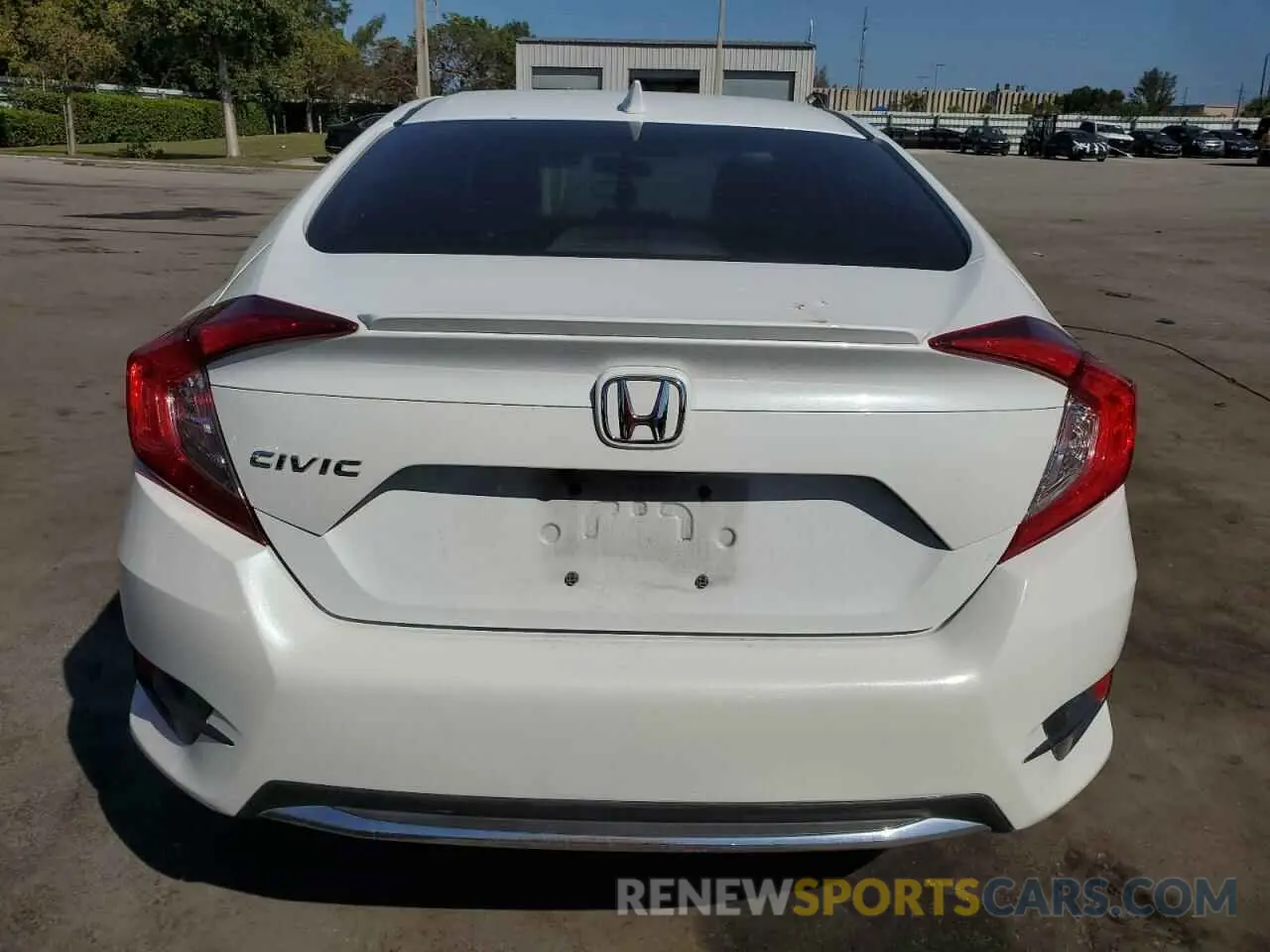 6 Photograph of a damaged car 19XFC1F30LE009284 HONDA CIVIC 2020