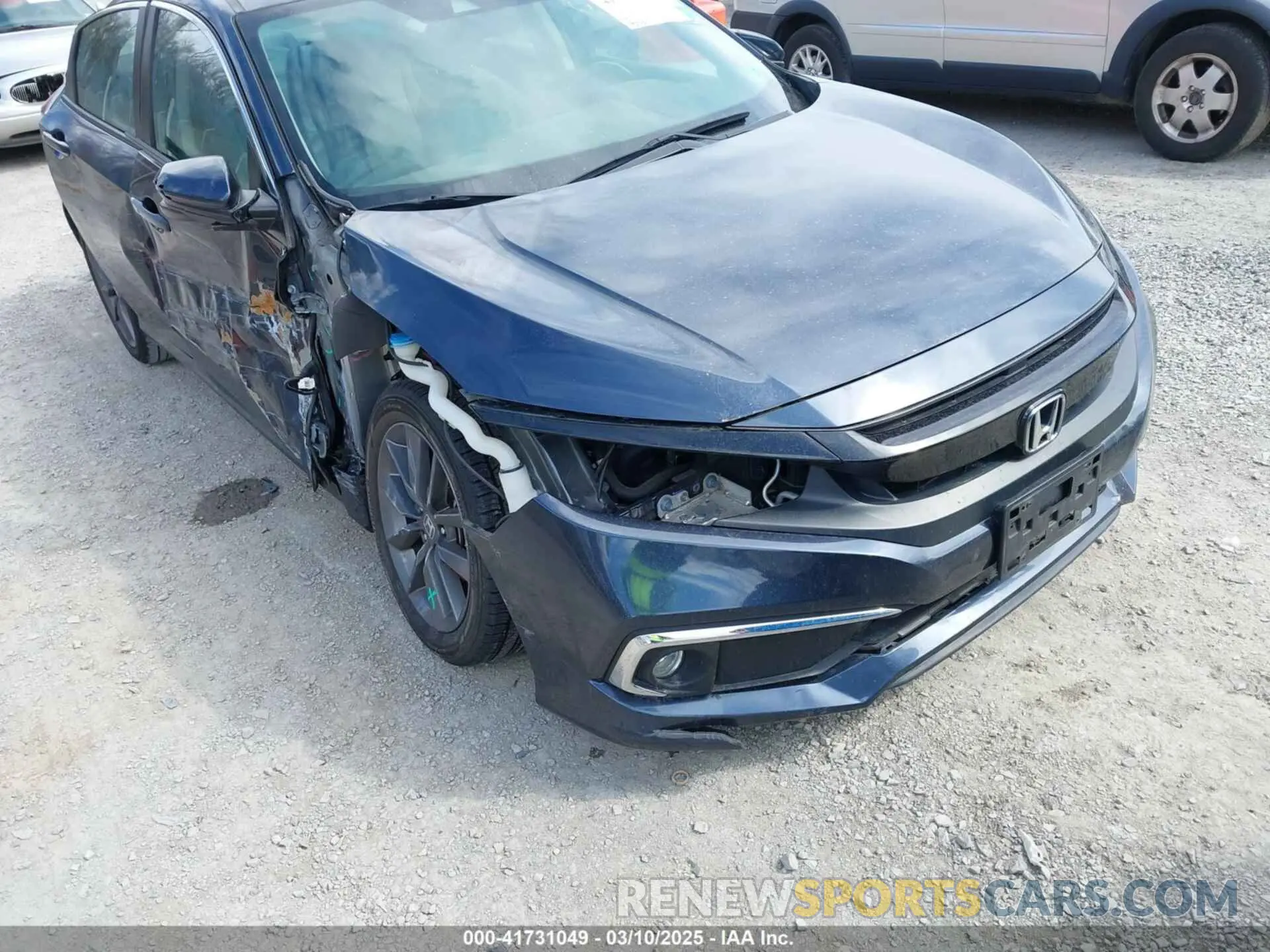 17 Photograph of a damaged car 19XFC1F30LE022357 HONDA CIVIC 2020