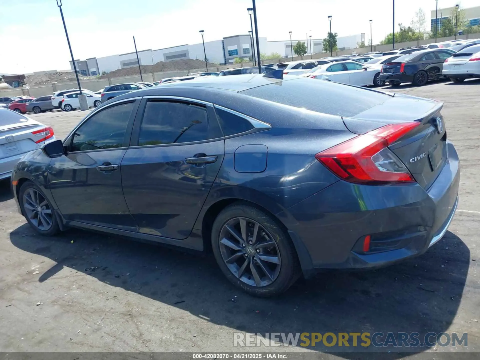 14 Photograph of a damaged car 19XFC1F31LE200275 HONDA CIVIC 2020