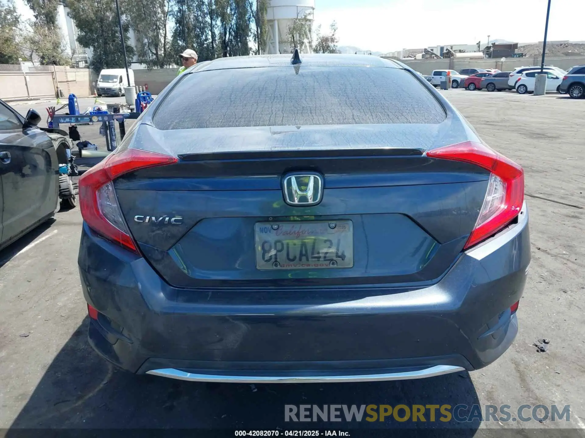 16 Photograph of a damaged car 19XFC1F31LE200275 HONDA CIVIC 2020