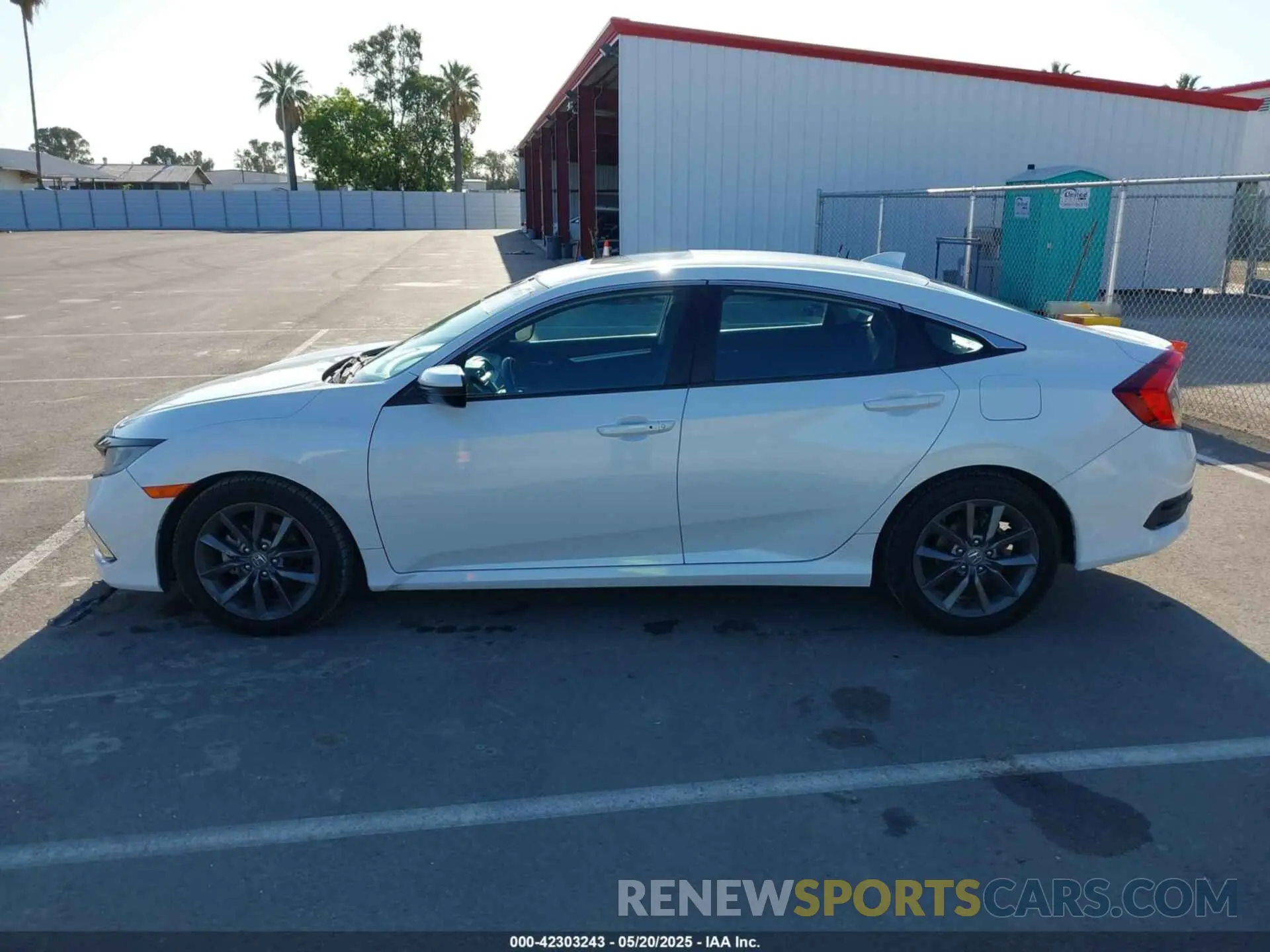 14 Photograph of a damaged car 19XFC1F31LE210482 HONDA CIVIC 2020