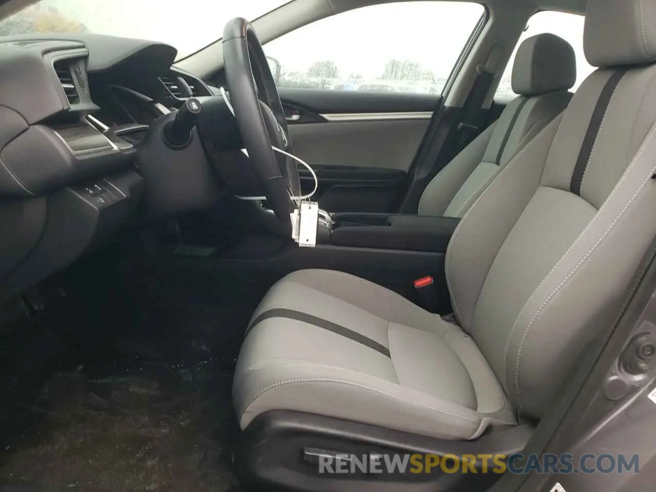 7 Photograph of a damaged car 19XFC1F32LE010937 HONDA CIVIC 2020