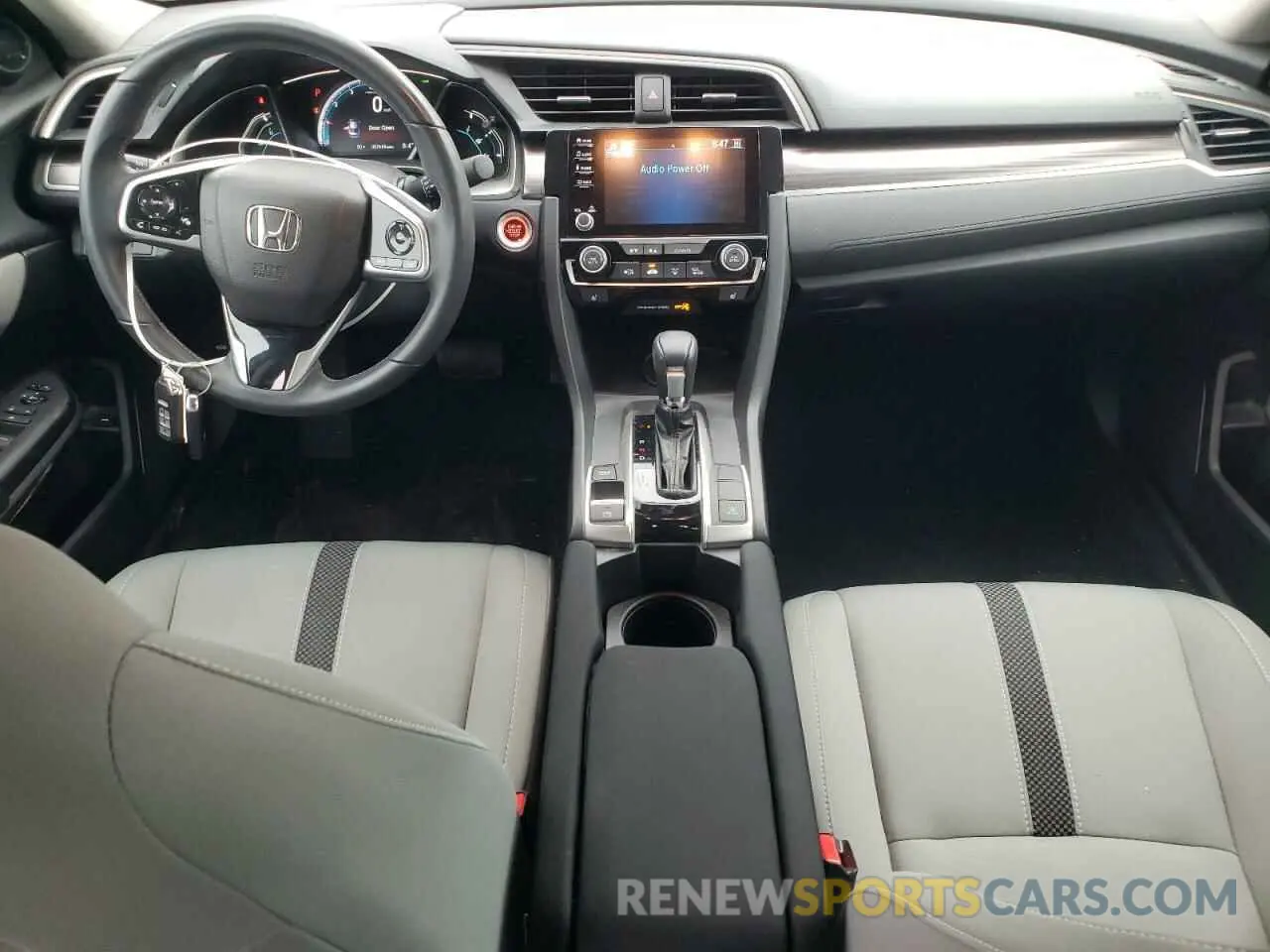 8 Photograph of a damaged car 19XFC1F32LE010937 HONDA CIVIC 2020