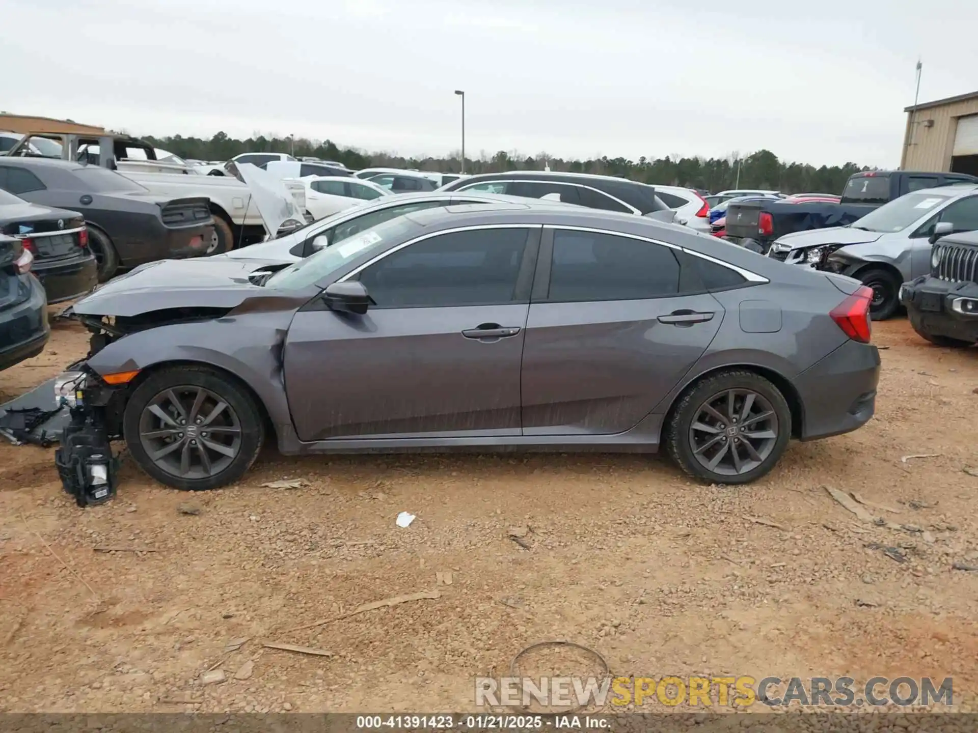 15 Photograph of a damaged car 19XFC1F32LE012414 HONDA CIVIC 2020