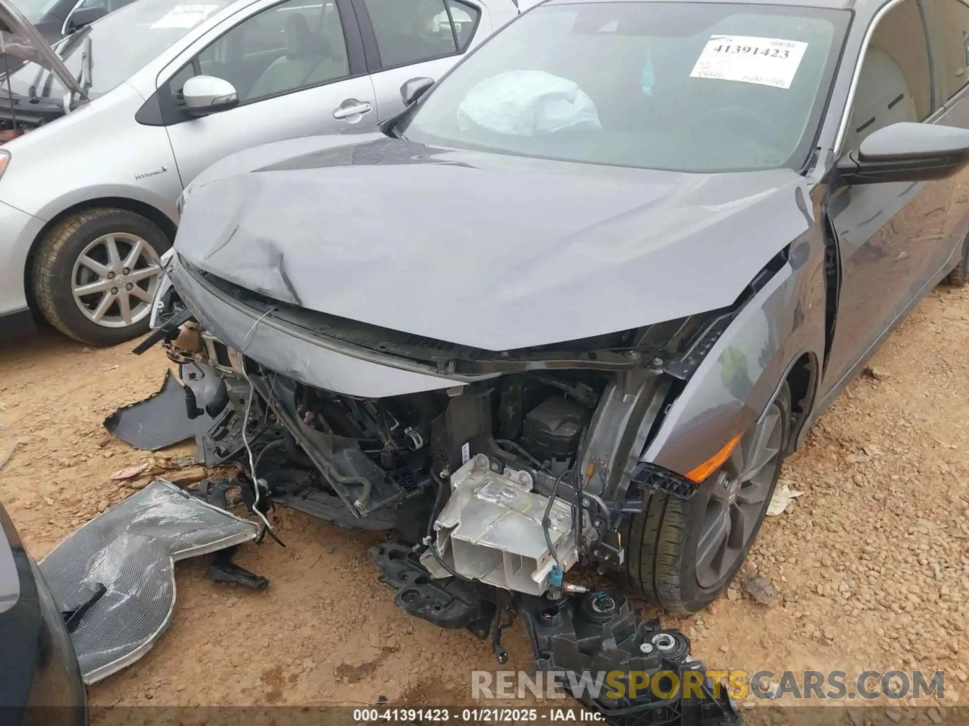 6 Photograph of a damaged car 19XFC1F32LE012414 HONDA CIVIC 2020