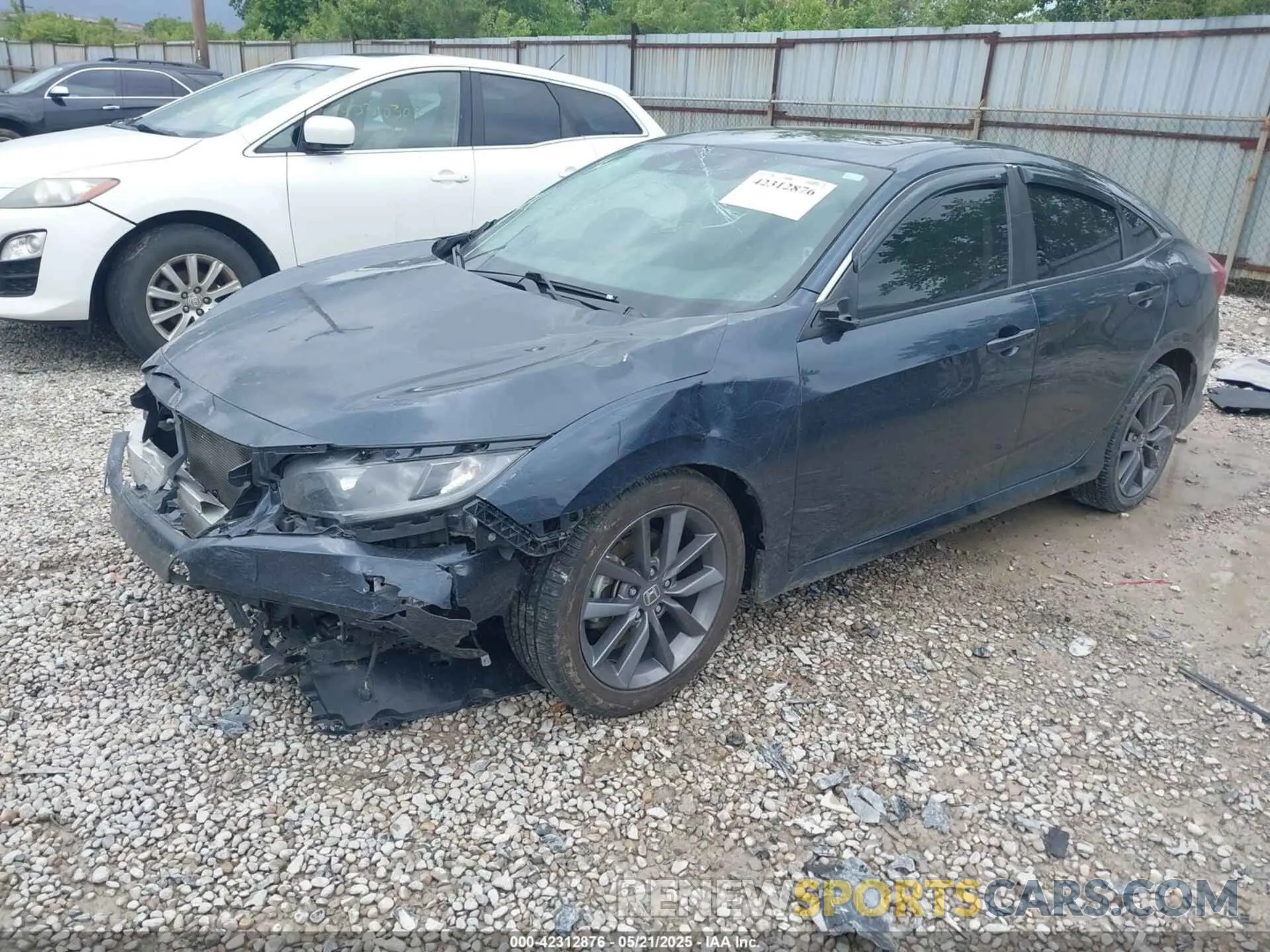 2 Photograph of a damaged car 19XFC1F32LE013448 HONDA CIVIC 2020