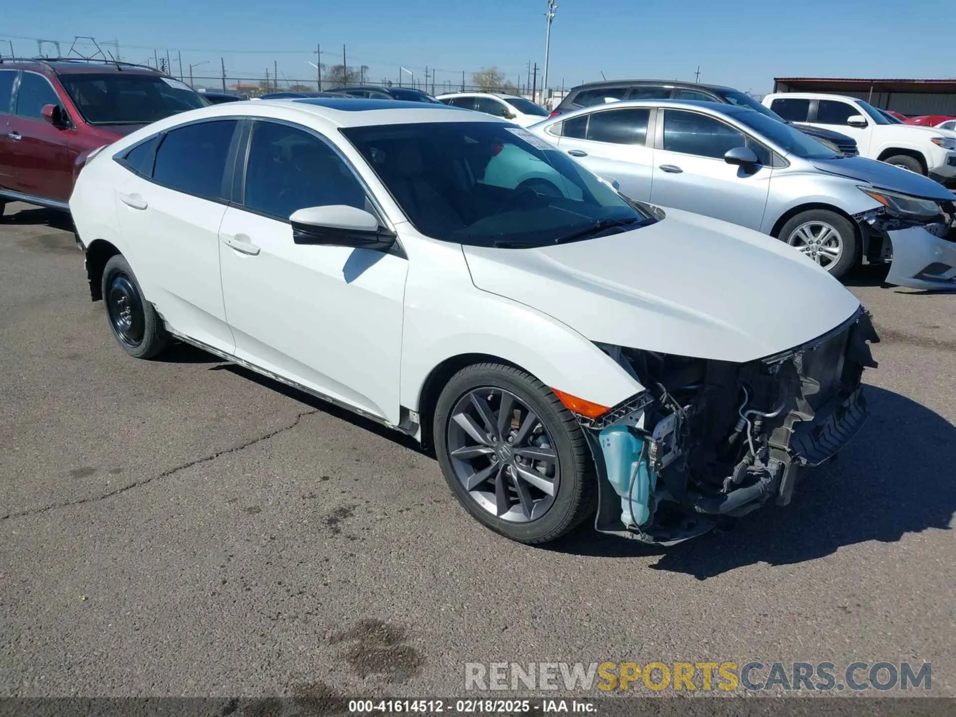 1 Photograph of a damaged car 19XFC1F32LE013823 HONDA CIVIC 2020