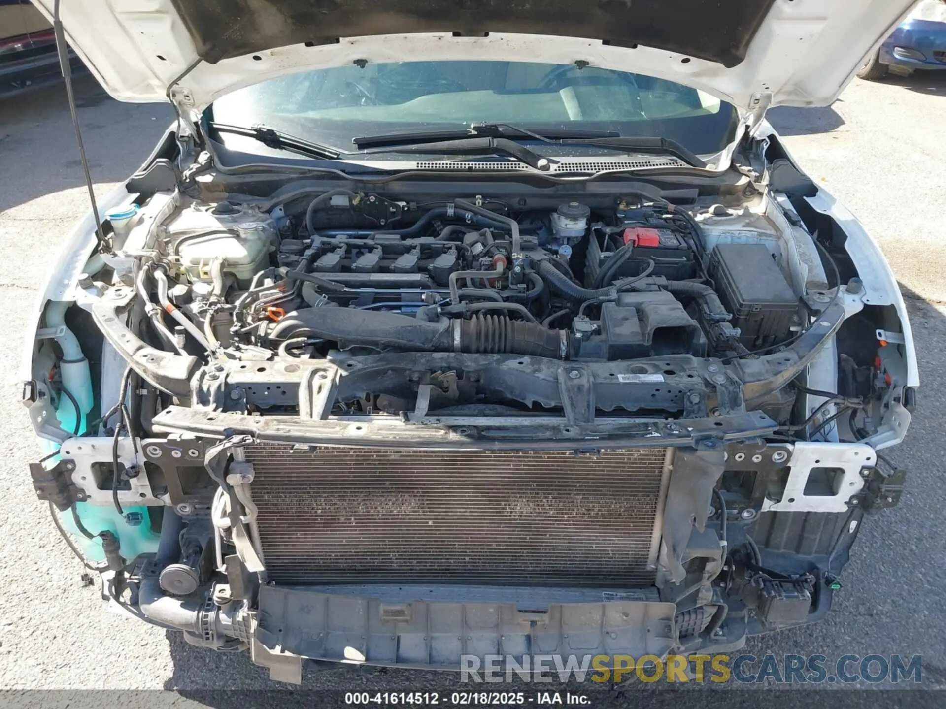 10 Photograph of a damaged car 19XFC1F32LE013823 HONDA CIVIC 2020