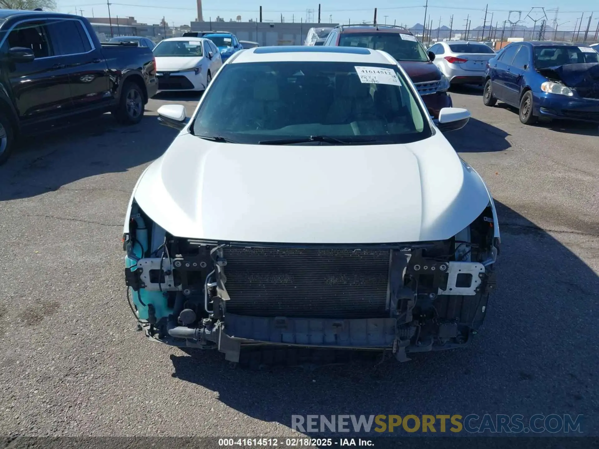 13 Photograph of a damaged car 19XFC1F32LE013823 HONDA CIVIC 2020