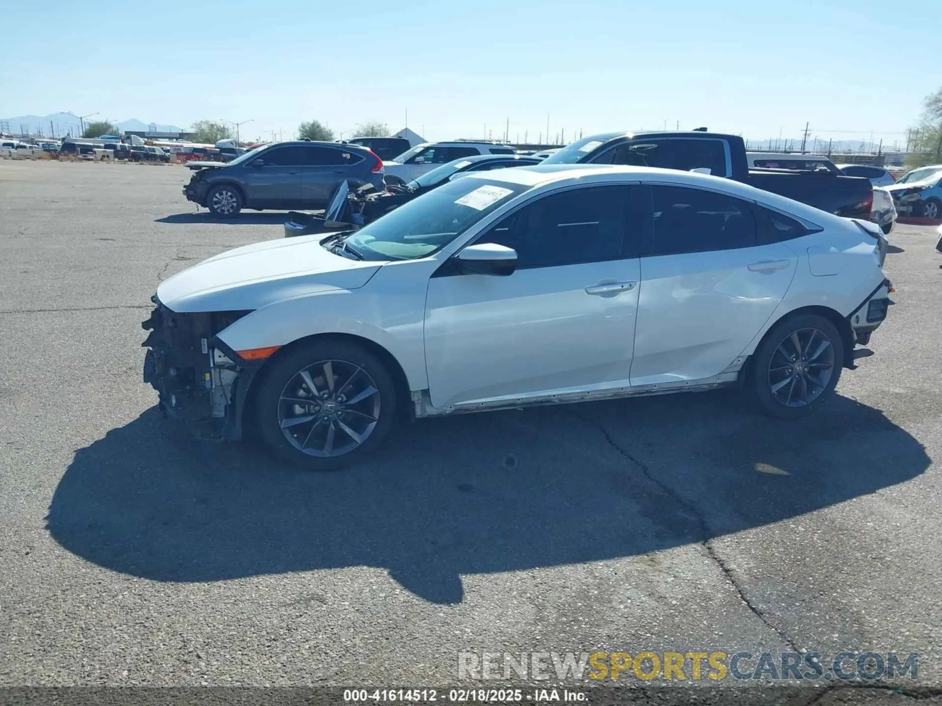 15 Photograph of a damaged car 19XFC1F32LE013823 HONDA CIVIC 2020