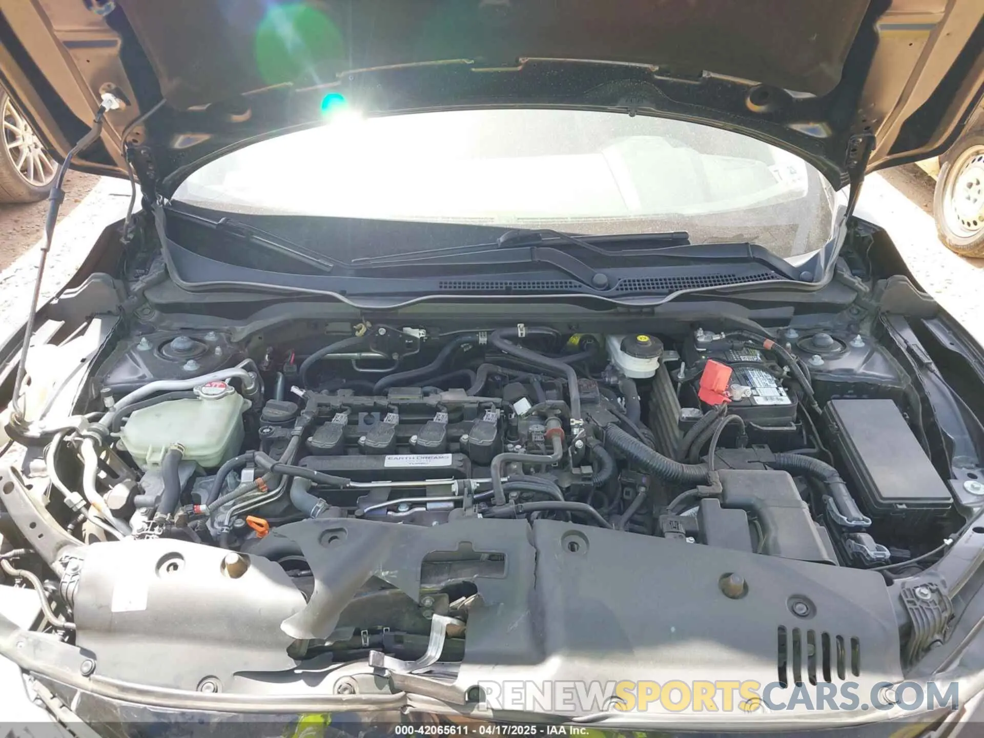 10 Photograph of a damaged car 19XFC1F32LE014759 HONDA CIVIC 2020