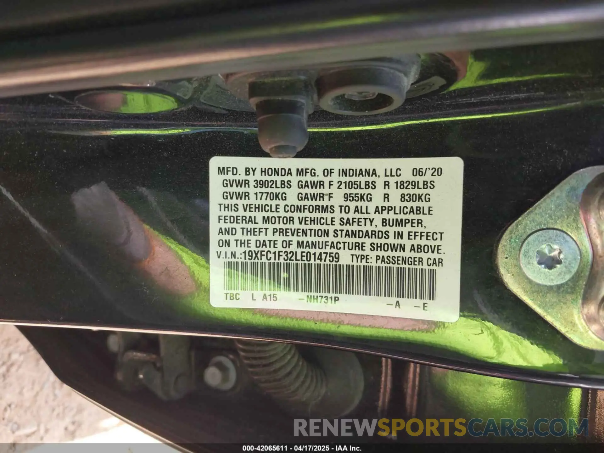 9 Photograph of a damaged car 19XFC1F32LE014759 HONDA CIVIC 2020