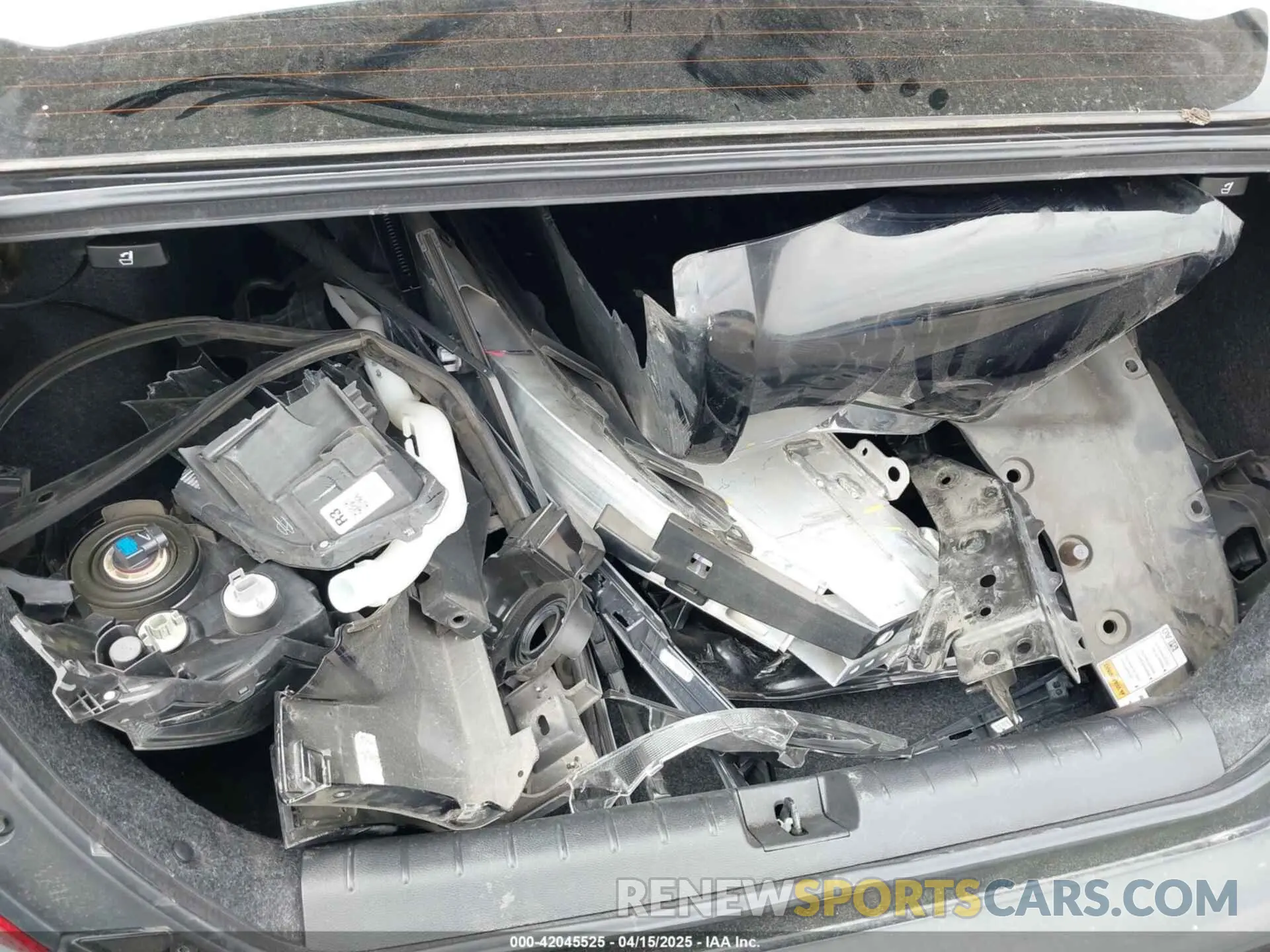 12 Photograph of a damaged car 19XFC1F32LE218591 HONDA CIVIC 2020