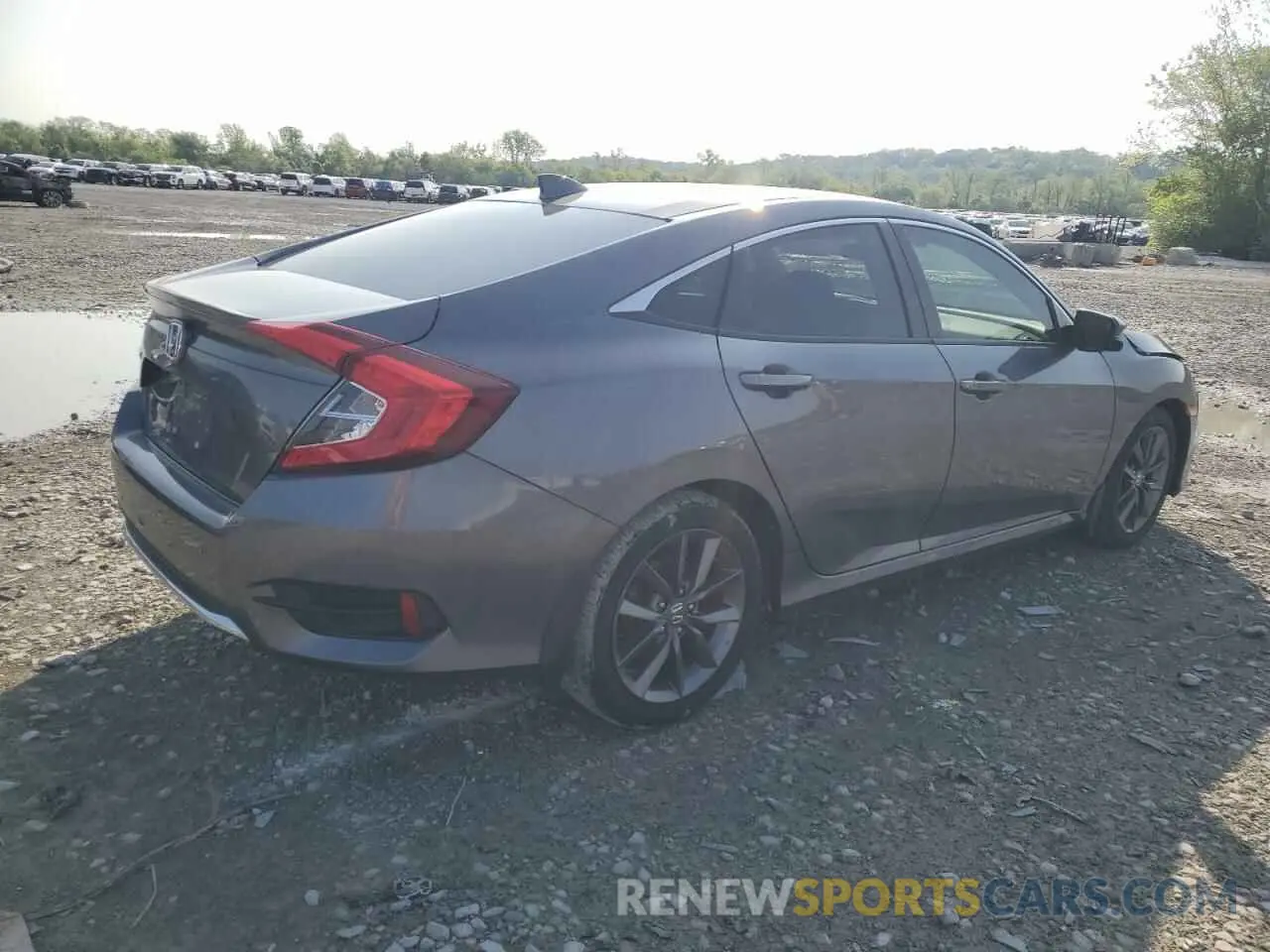 3 Photograph of a damaged car 19XFC1F33LE010932 HONDA CIVIC 2020