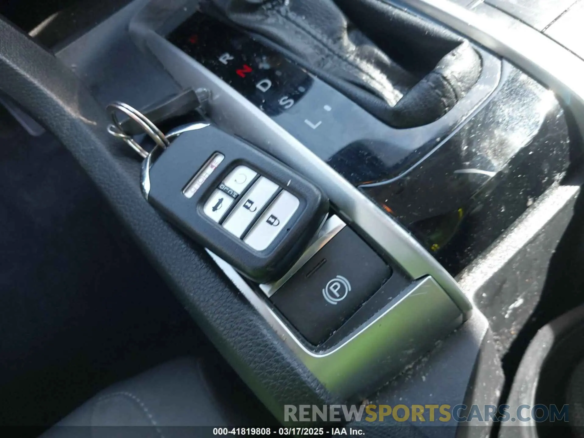 11 Photograph of a damaged car 19XFC1F33LE018853 HONDA CIVIC 2020