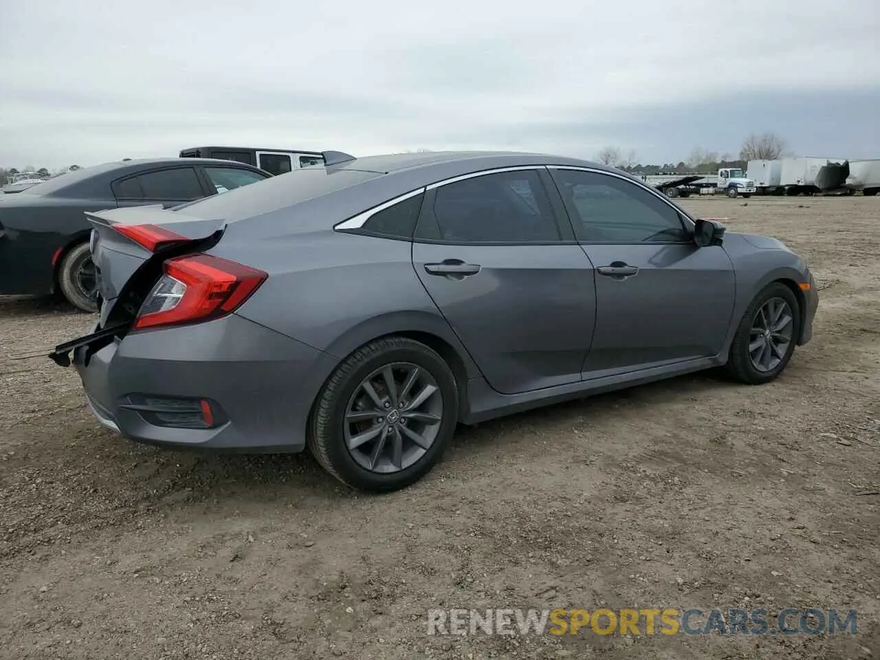 3 Photograph of a damaged car 19XFC1F33LE018920 HONDA CIVIC 2020