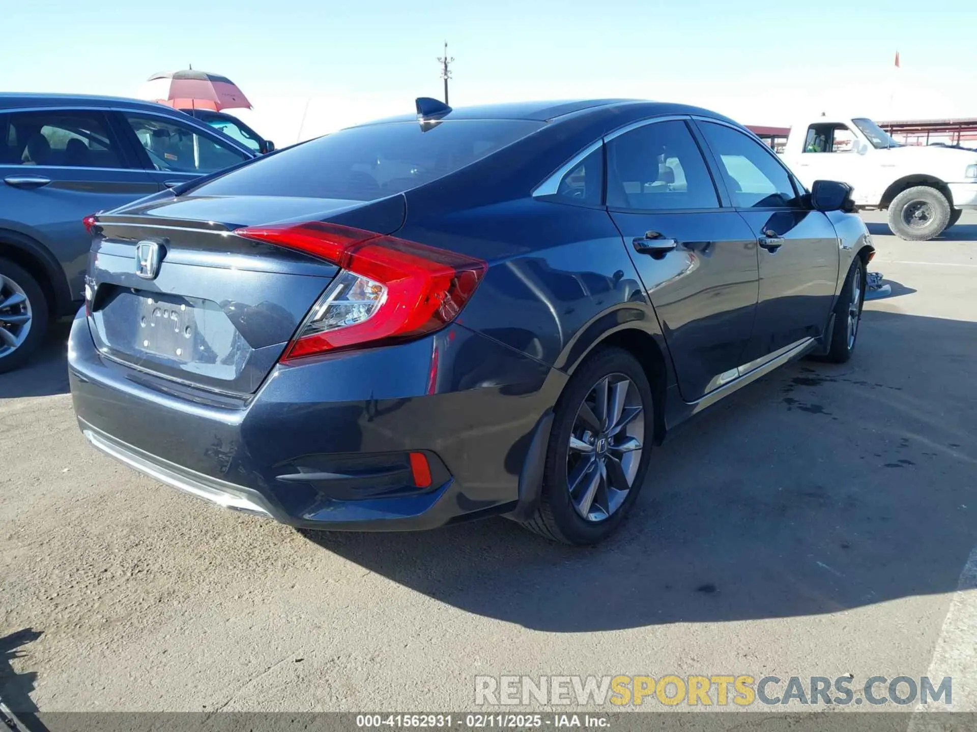 4 Photograph of a damaged car 19XFC1F33LE020280 HONDA CIVIC 2020