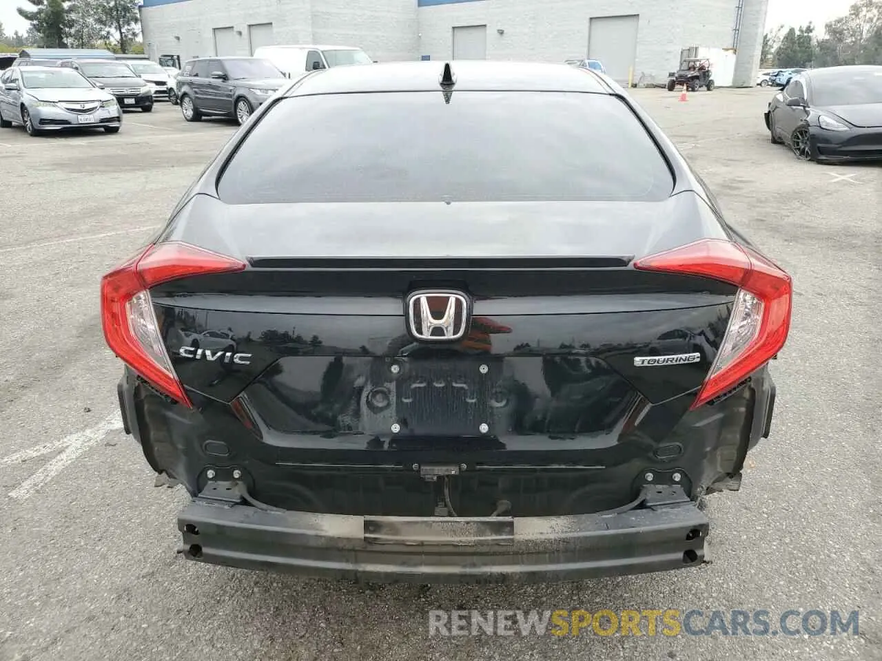 6 Photograph of a damaged car 19XFC1F33LE207731 HONDA CIVIC 2020
