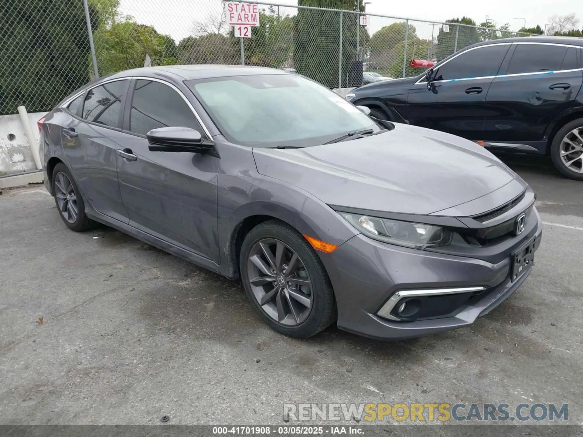 1 Photograph of a damaged car 19XFC1F33LE210354 HONDA CIVIC 2020