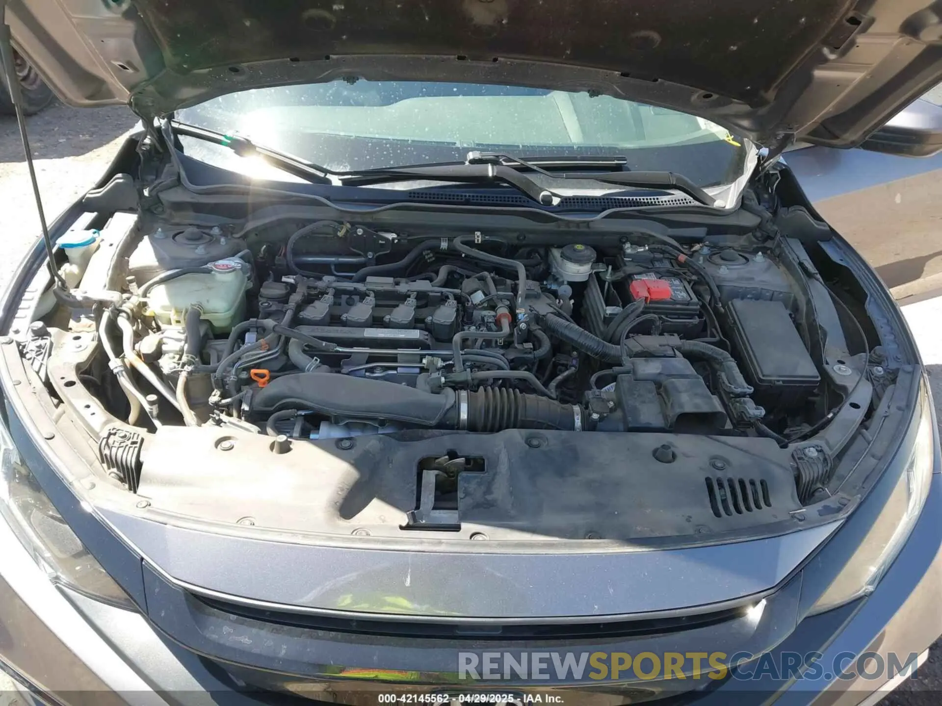 10 Photograph of a damaged car 19XFC1F34LE002404 HONDA CIVIC 2020