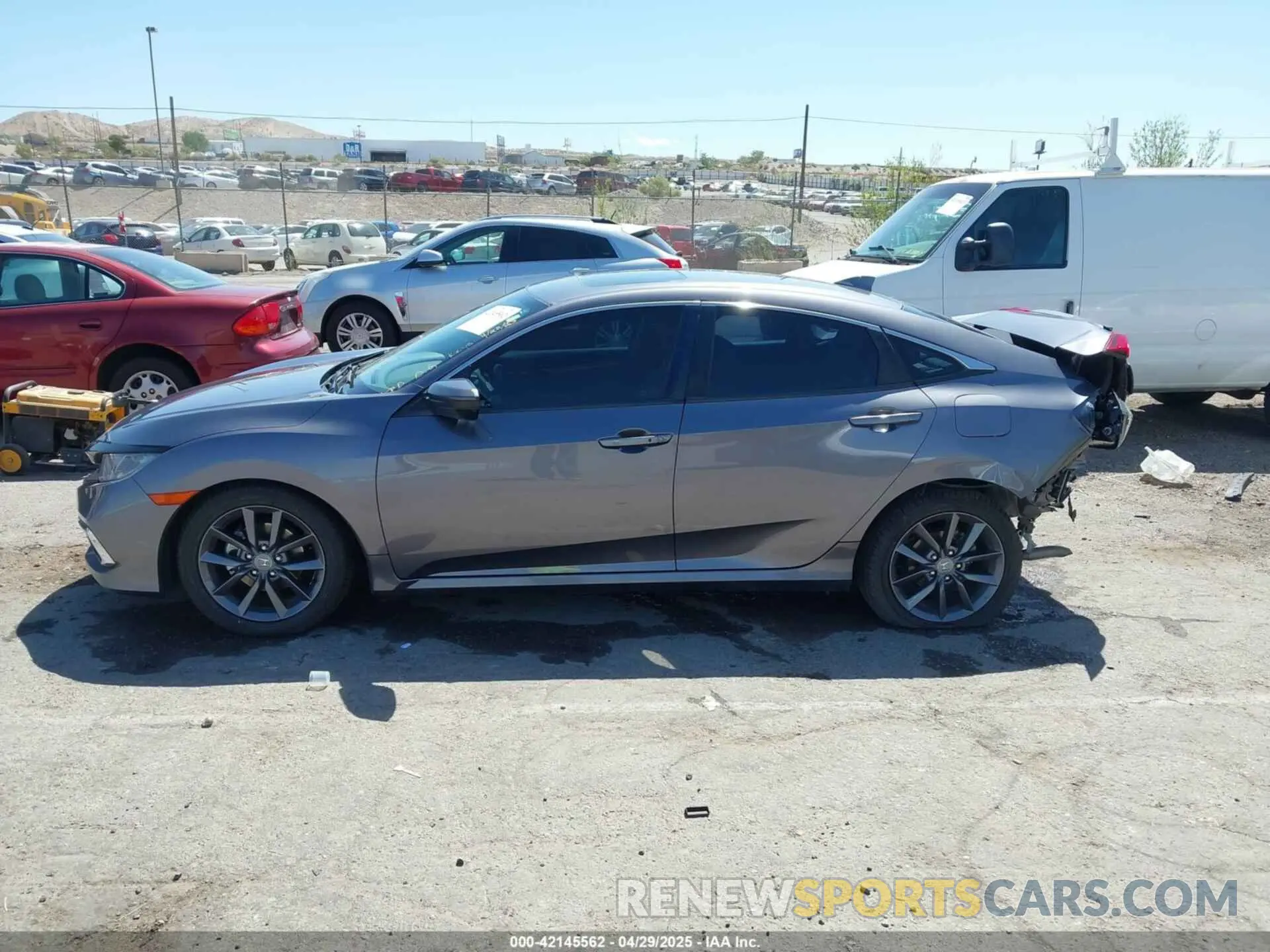 15 Photograph of a damaged car 19XFC1F34LE002404 HONDA CIVIC 2020