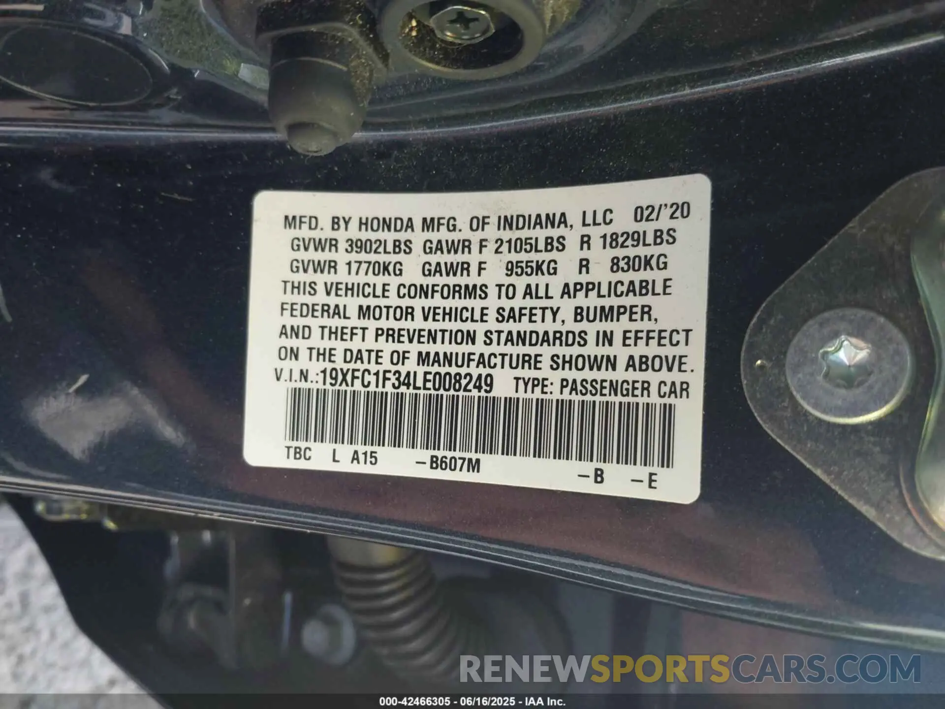 9 Photograph of a damaged car 19XFC1F34LE008249 HONDA CIVIC 2020